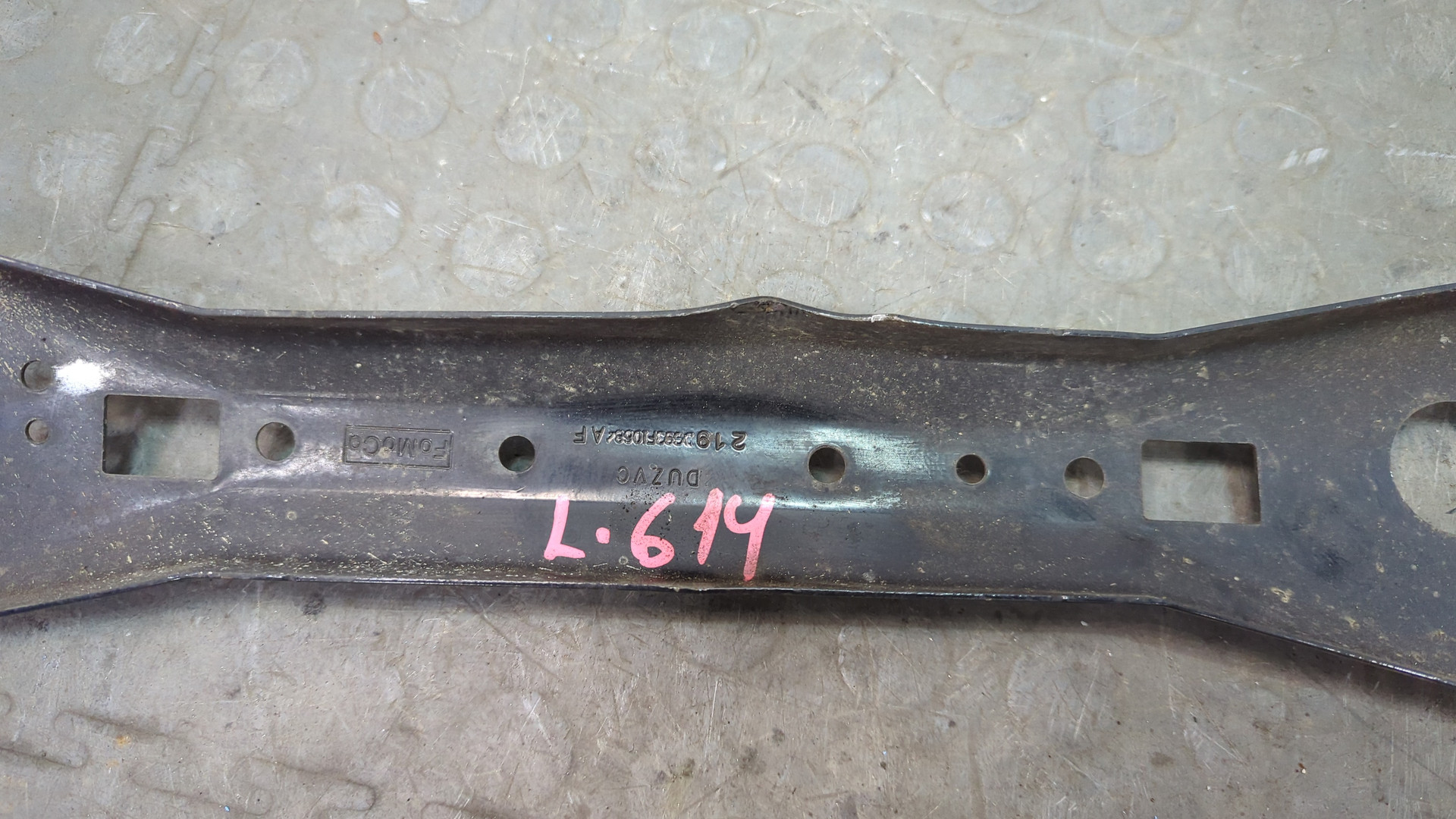 Кронштейн (п.п.к.)