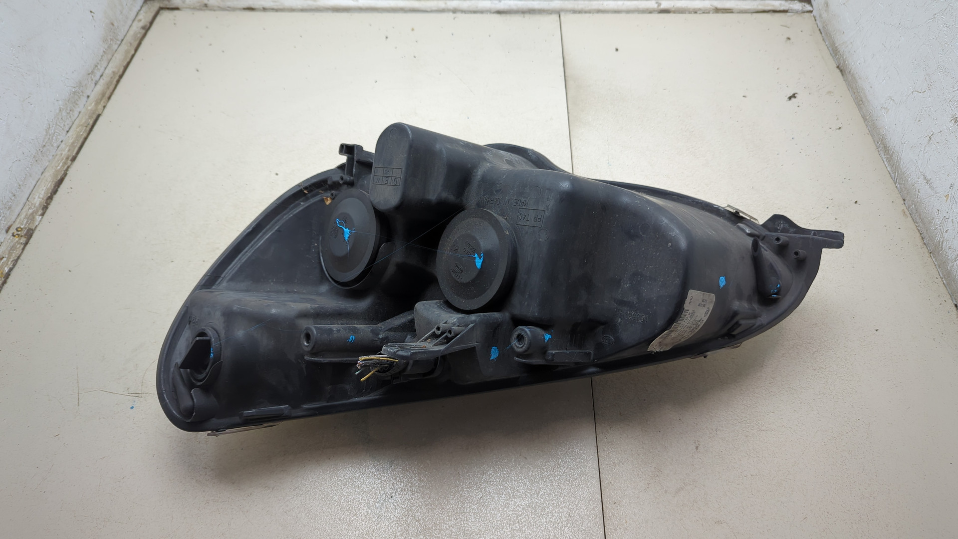 Фара правая