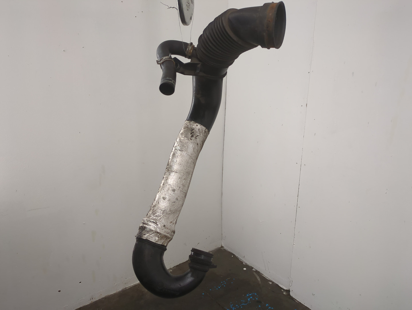 Патрубок воздушного фильтра