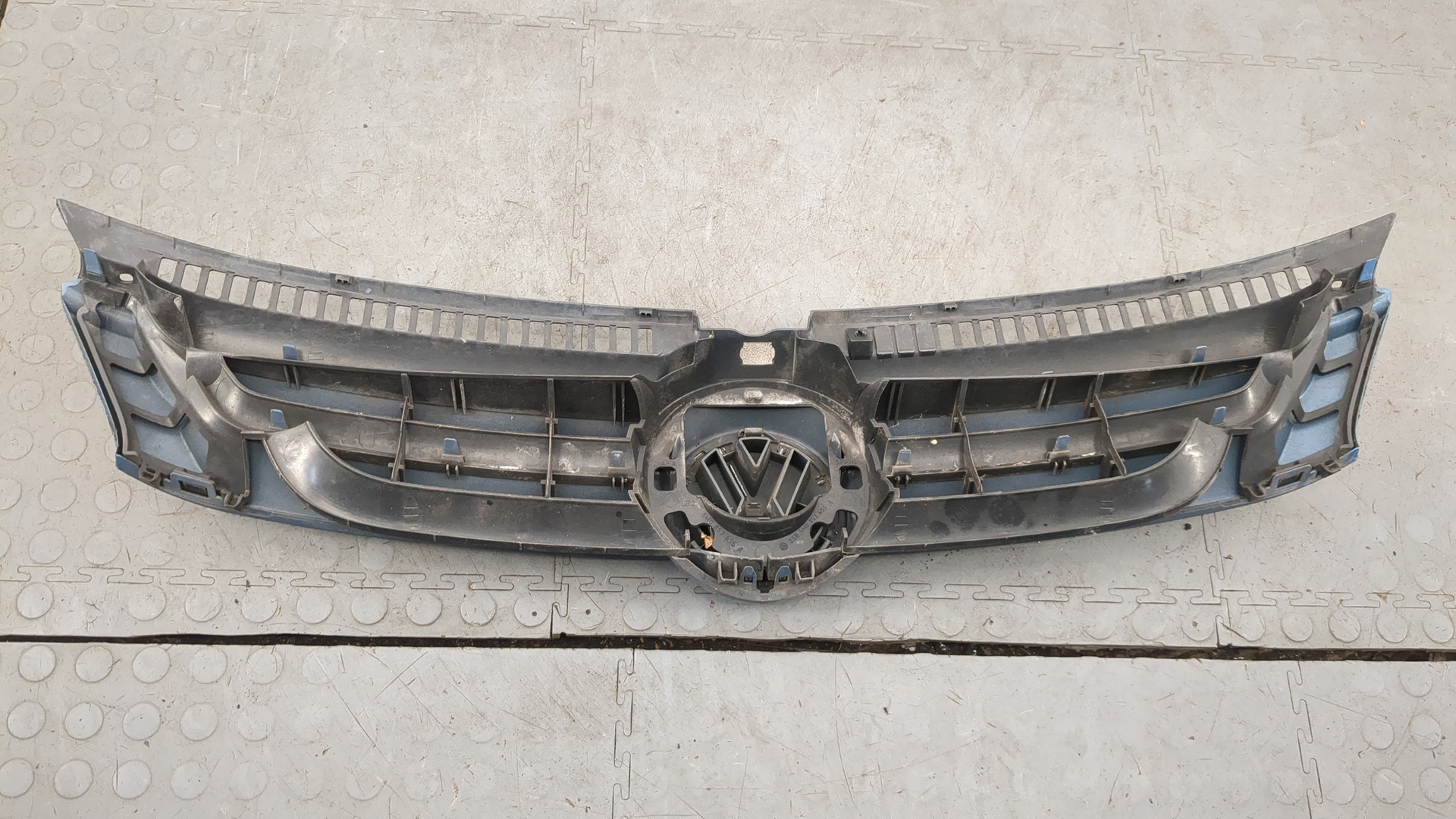 Решетка радиатора