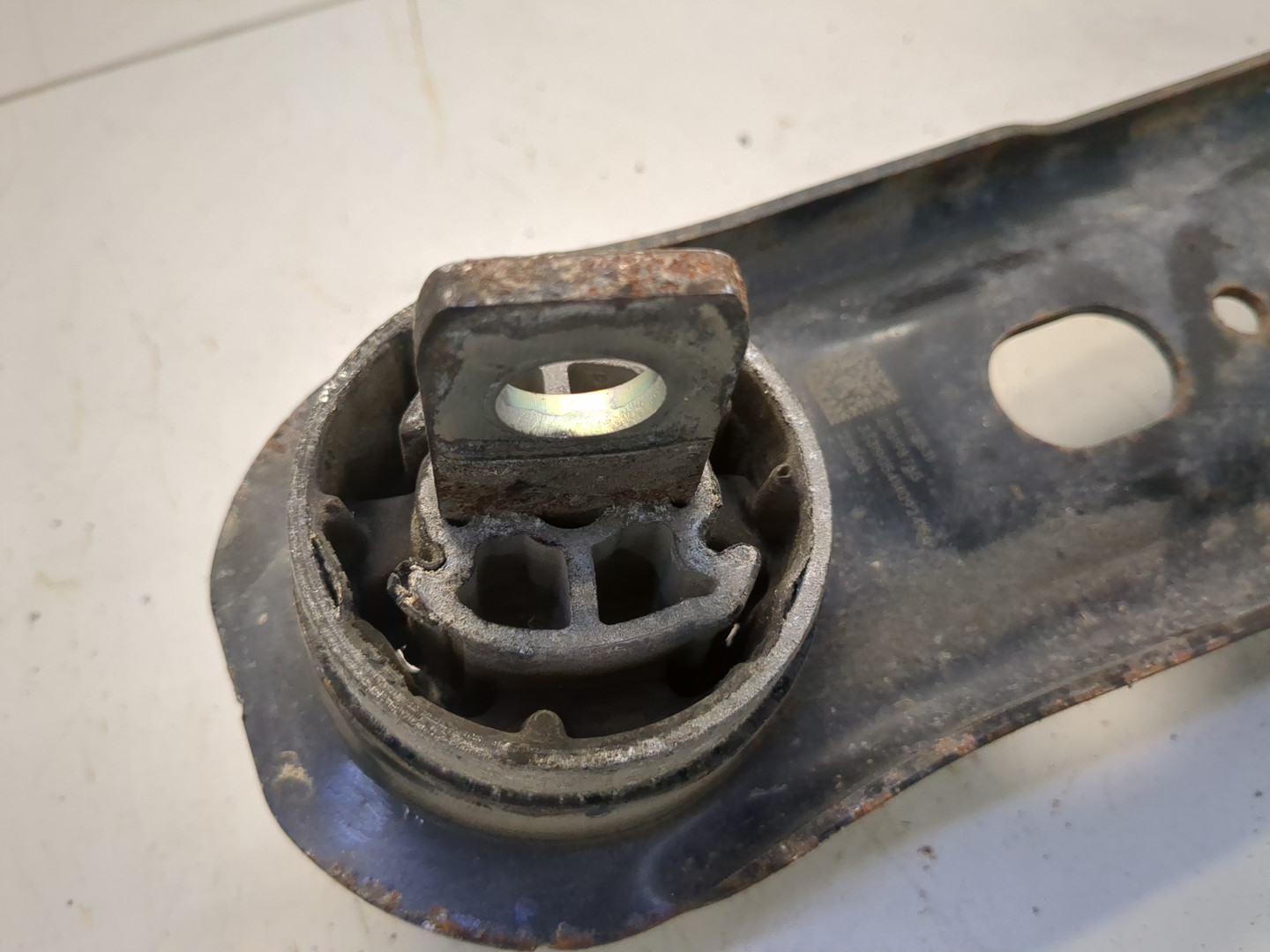 Рычаг задний правый