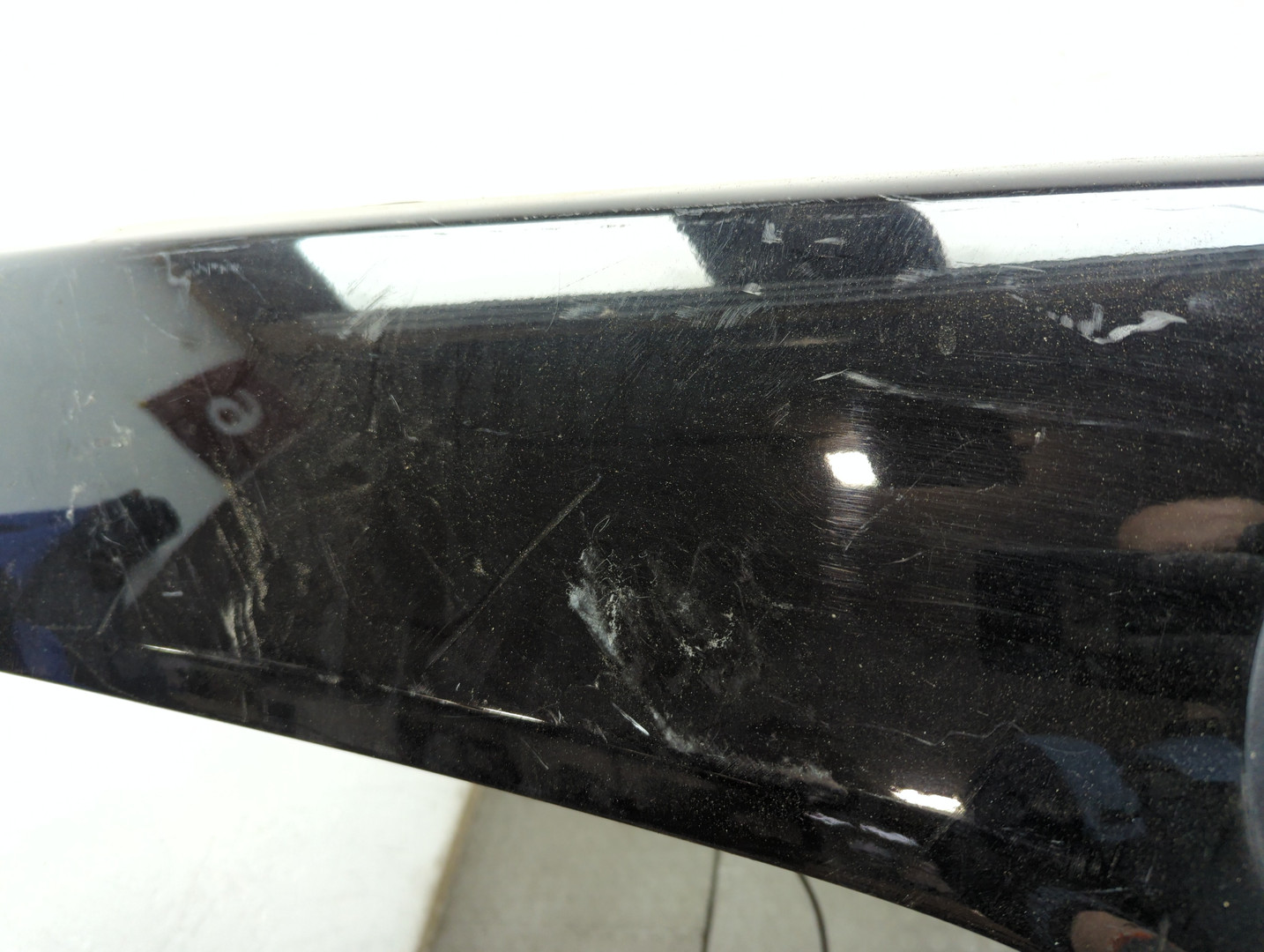 Накладка заднего крыла левого