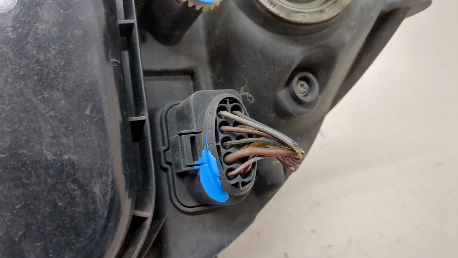 Фара правая