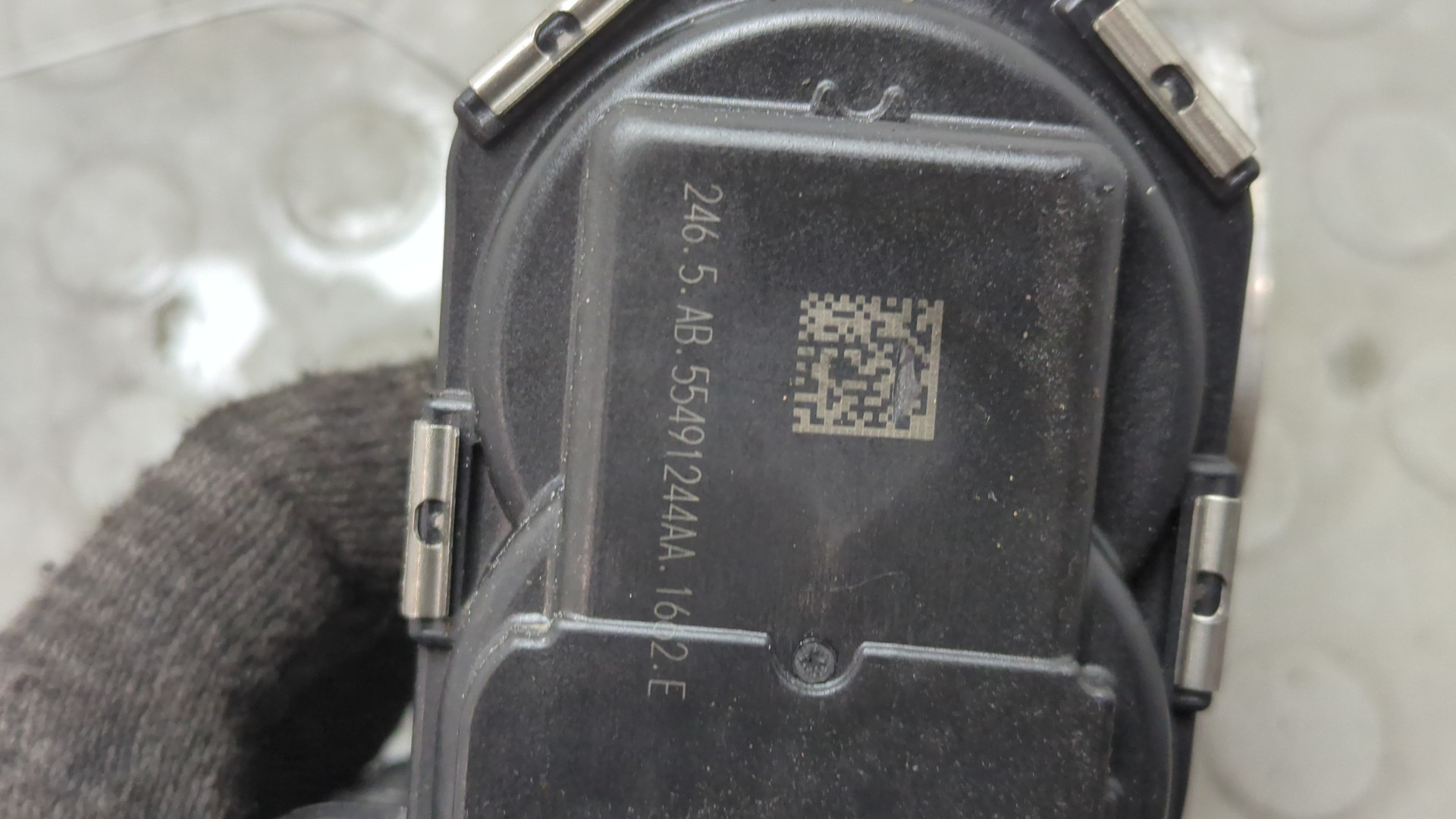 Заслонка дроссельная электрическая