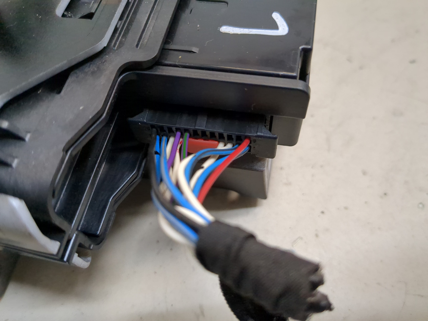 Кулиса МКПП / АКПП