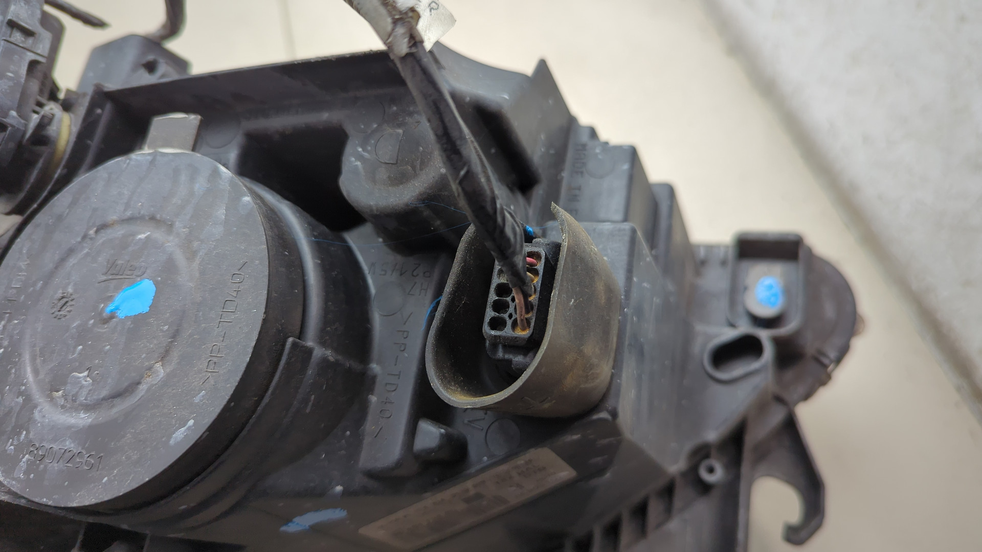 Фара правая