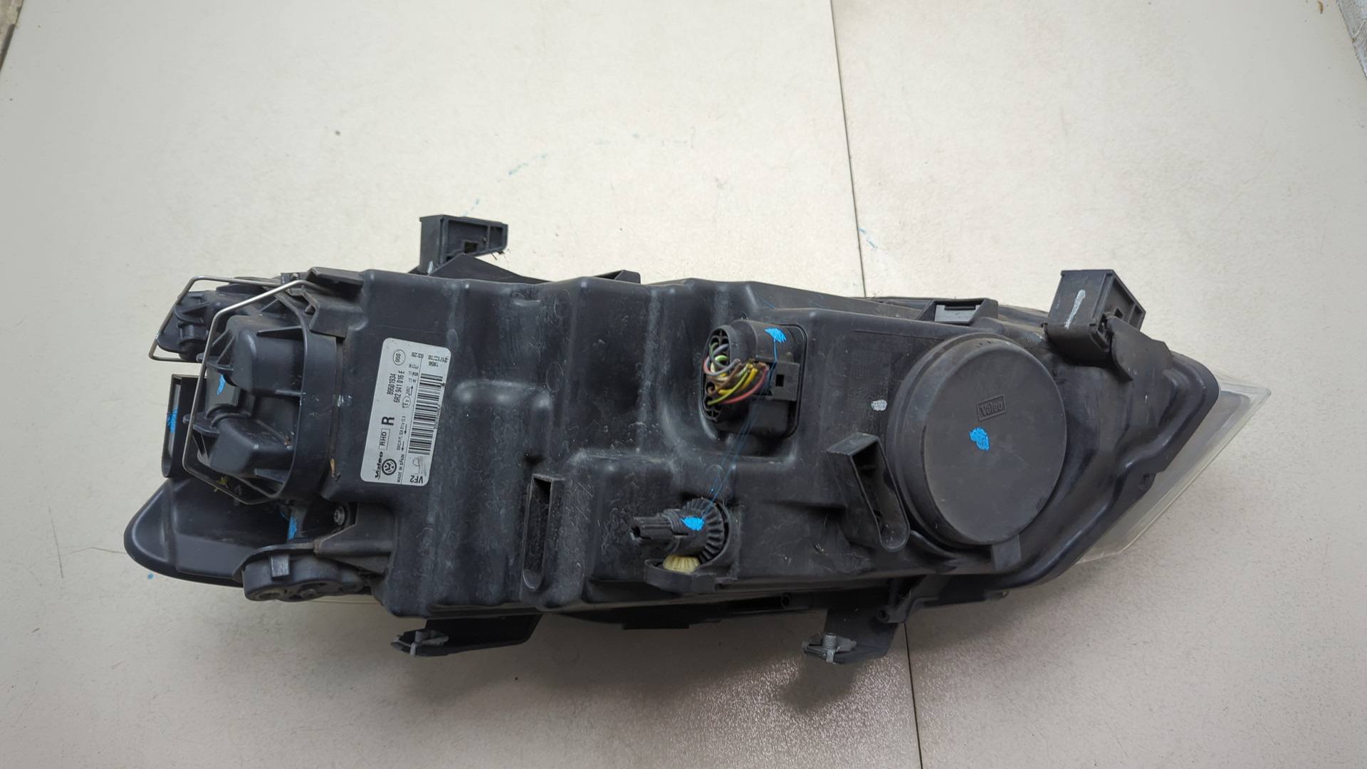 Фара правая