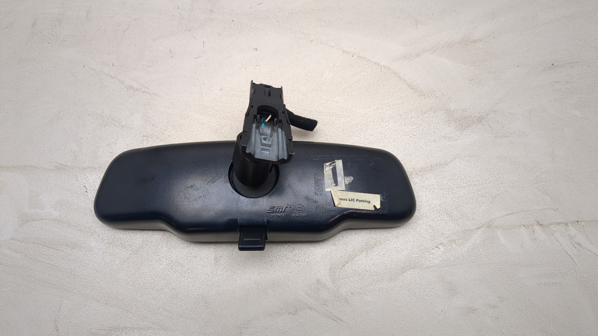 Зеркало заднего вида