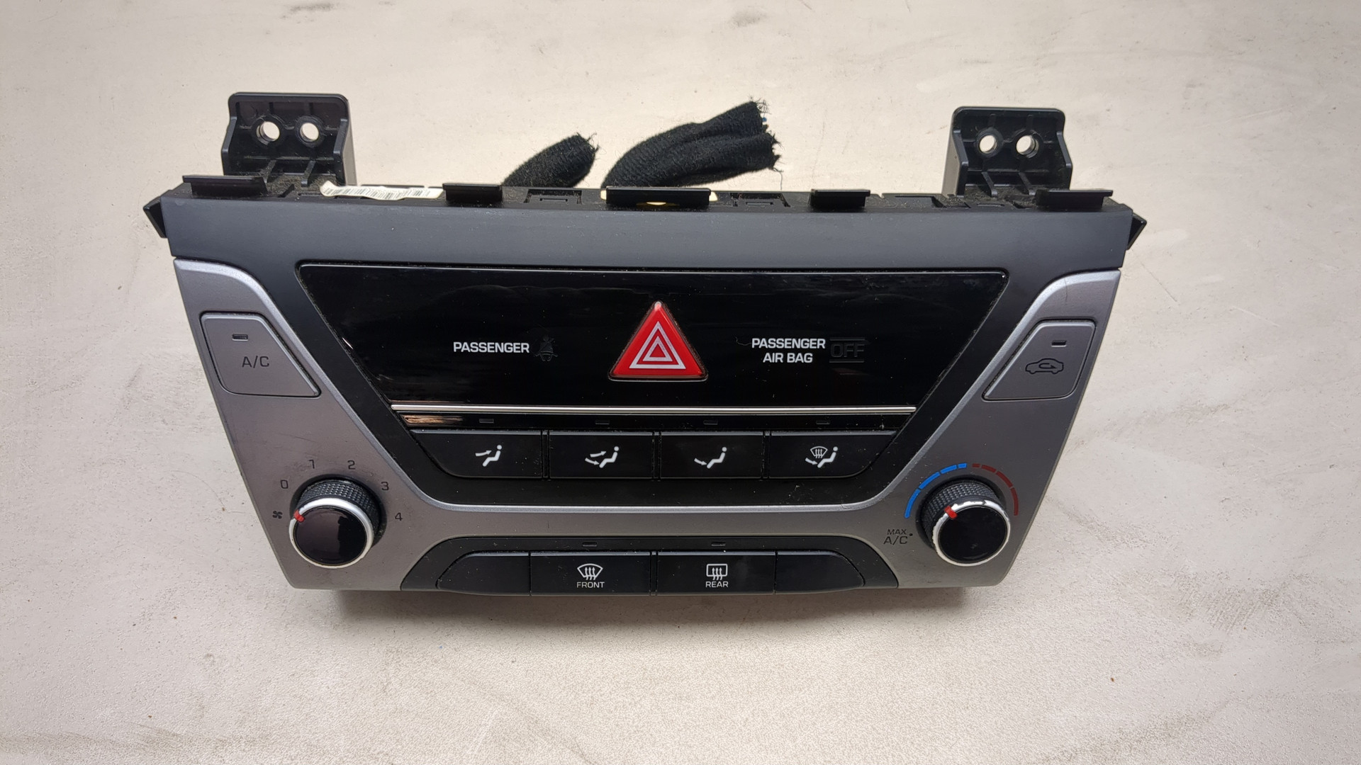 Переключатель отопителя