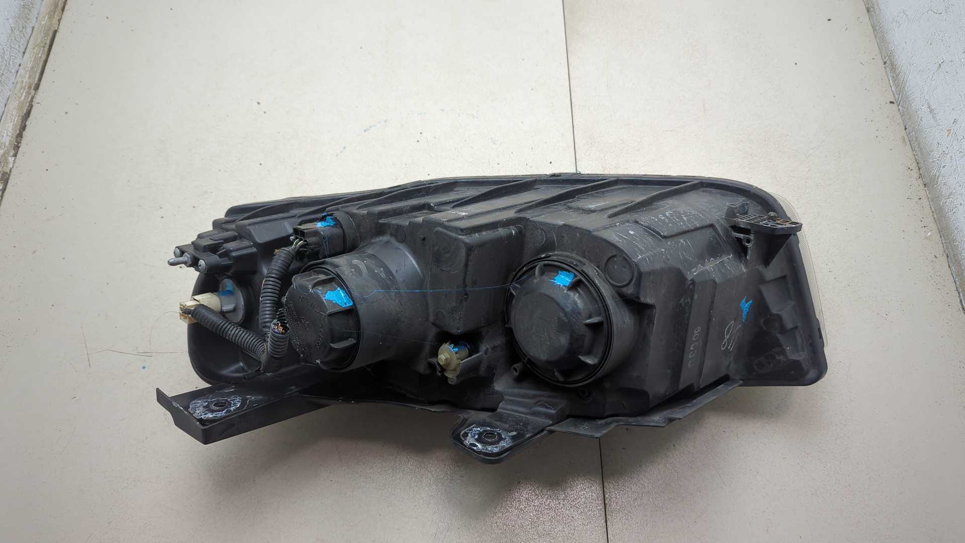 Фара правая