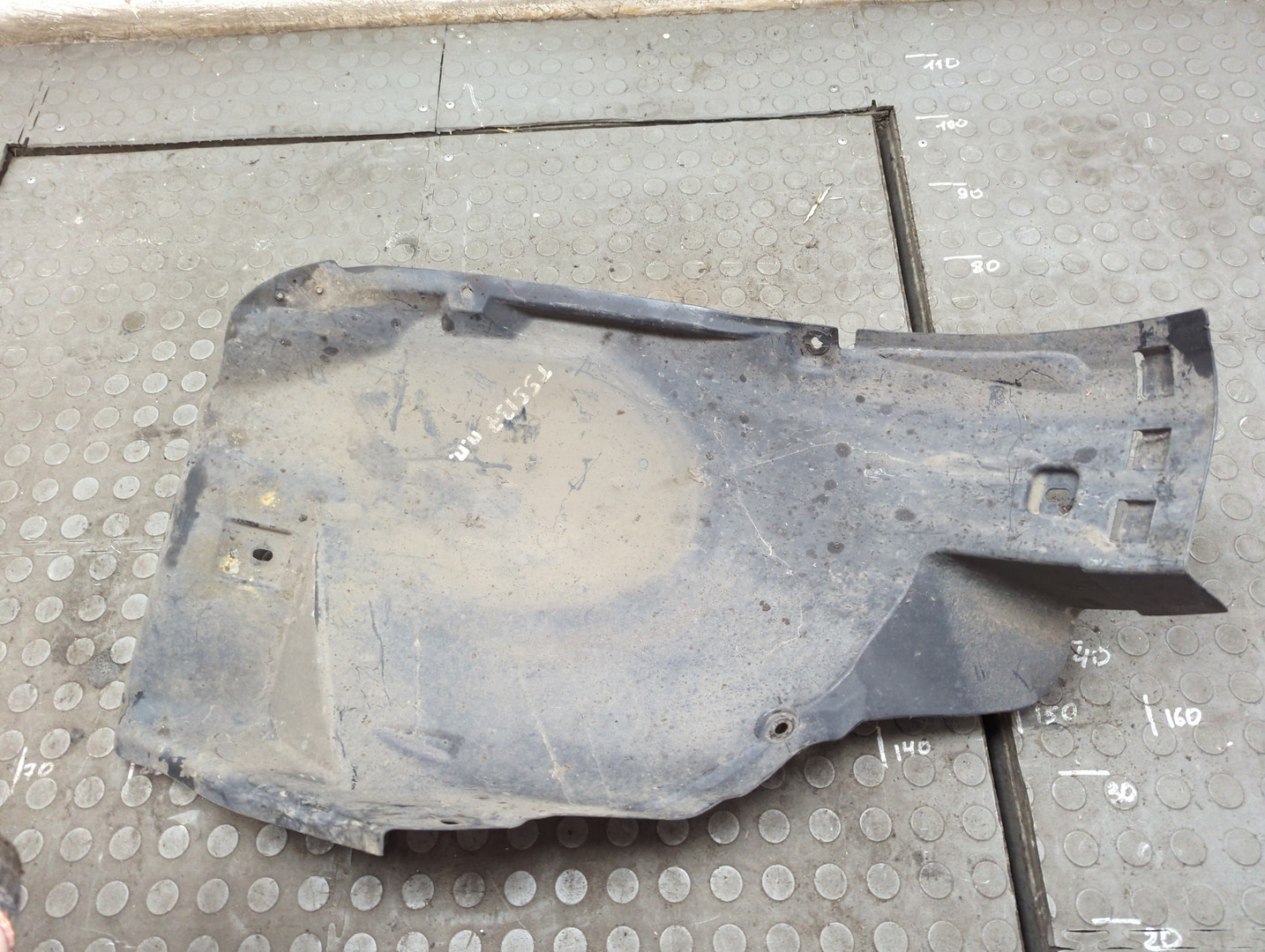 Локер передний правый