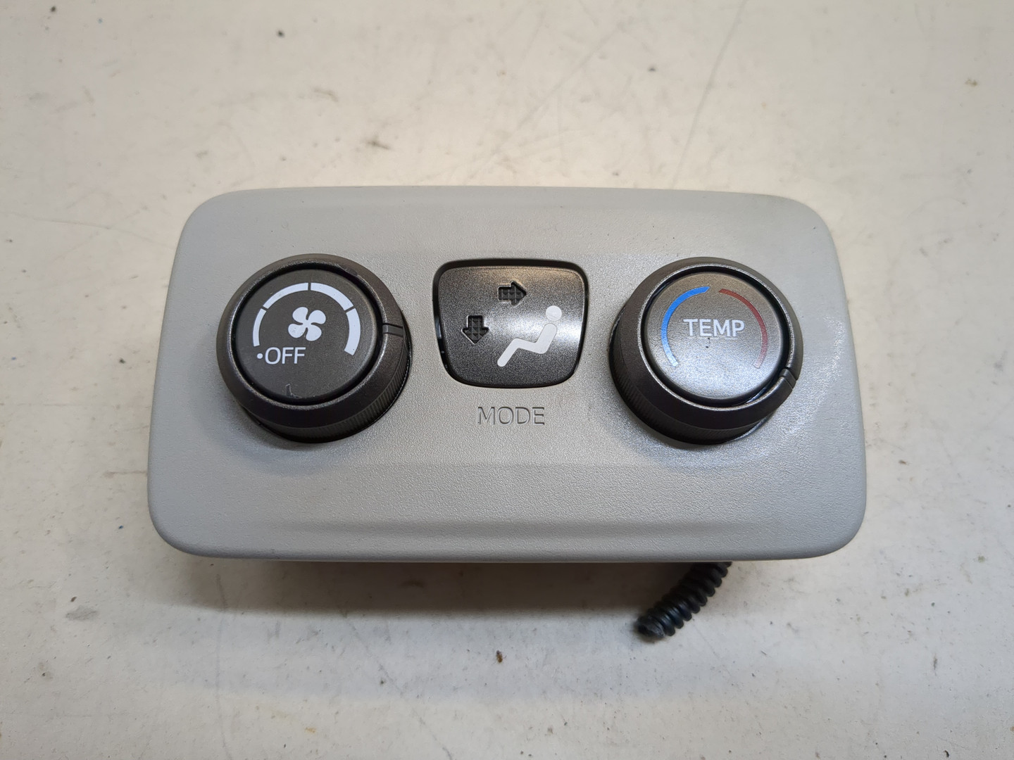 Переключатель отопителя