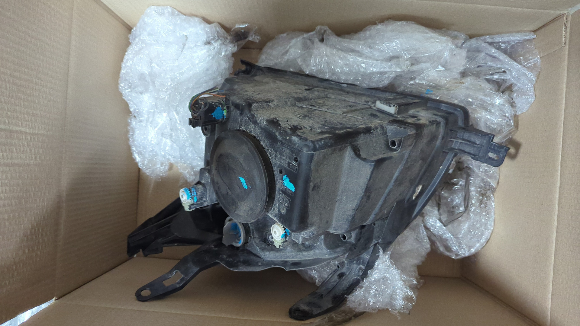 Фара правая