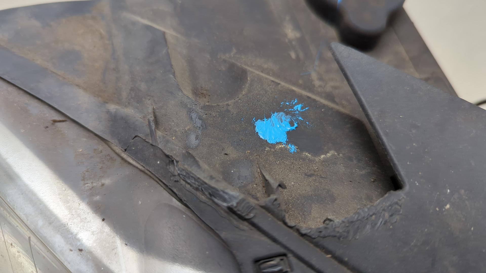 Фара правая