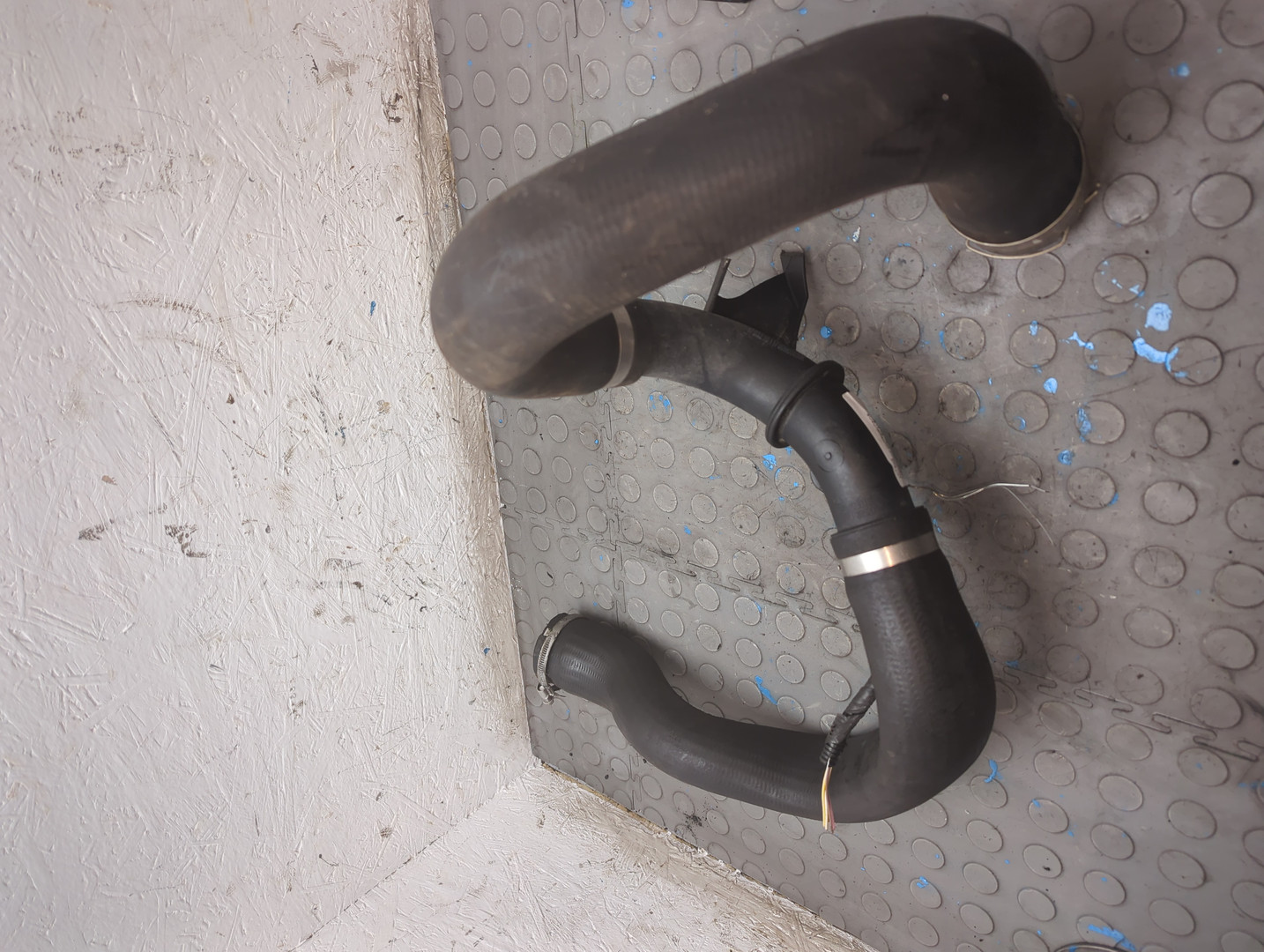 Патрубок интеркулера