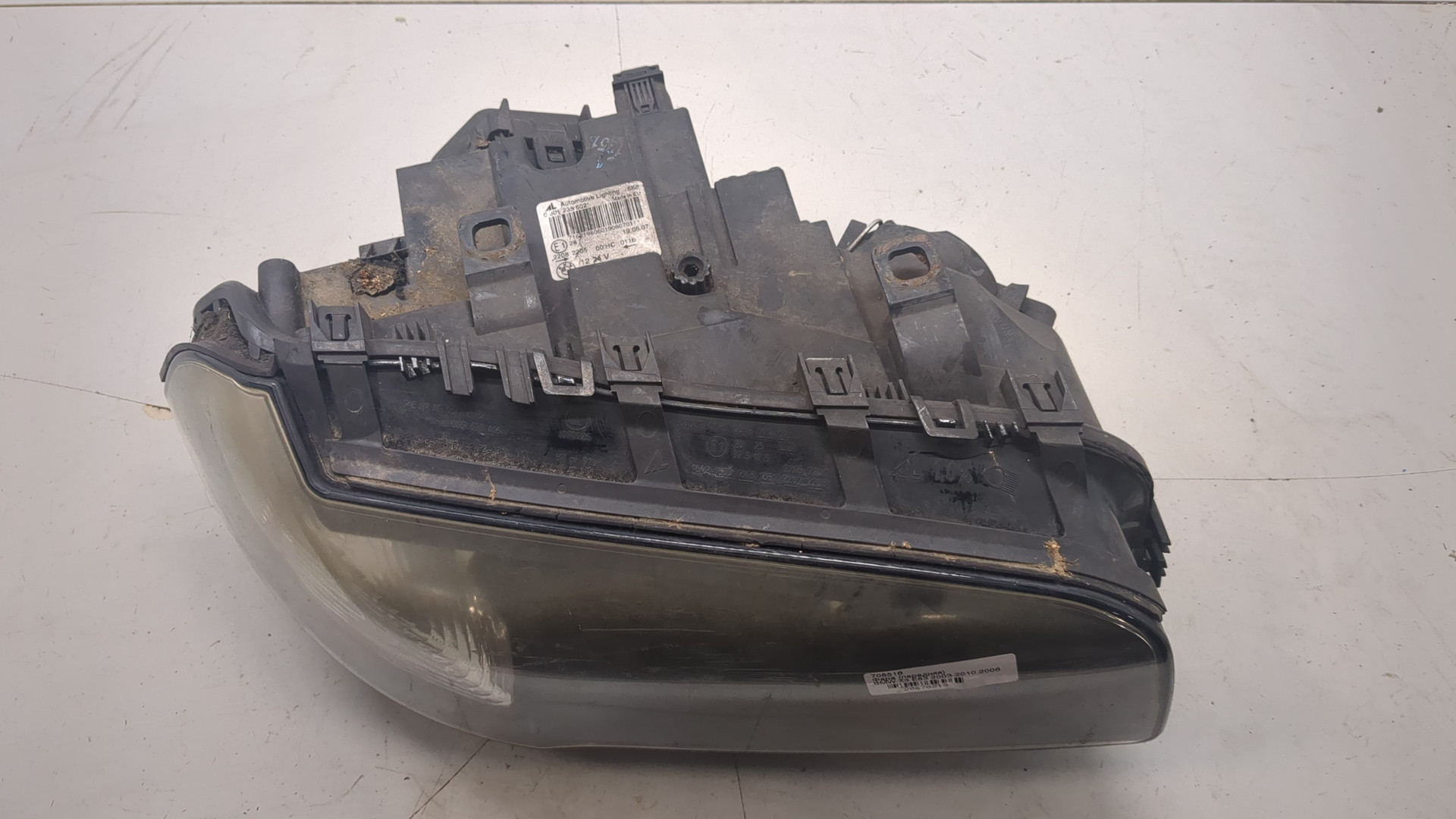 Фара правая