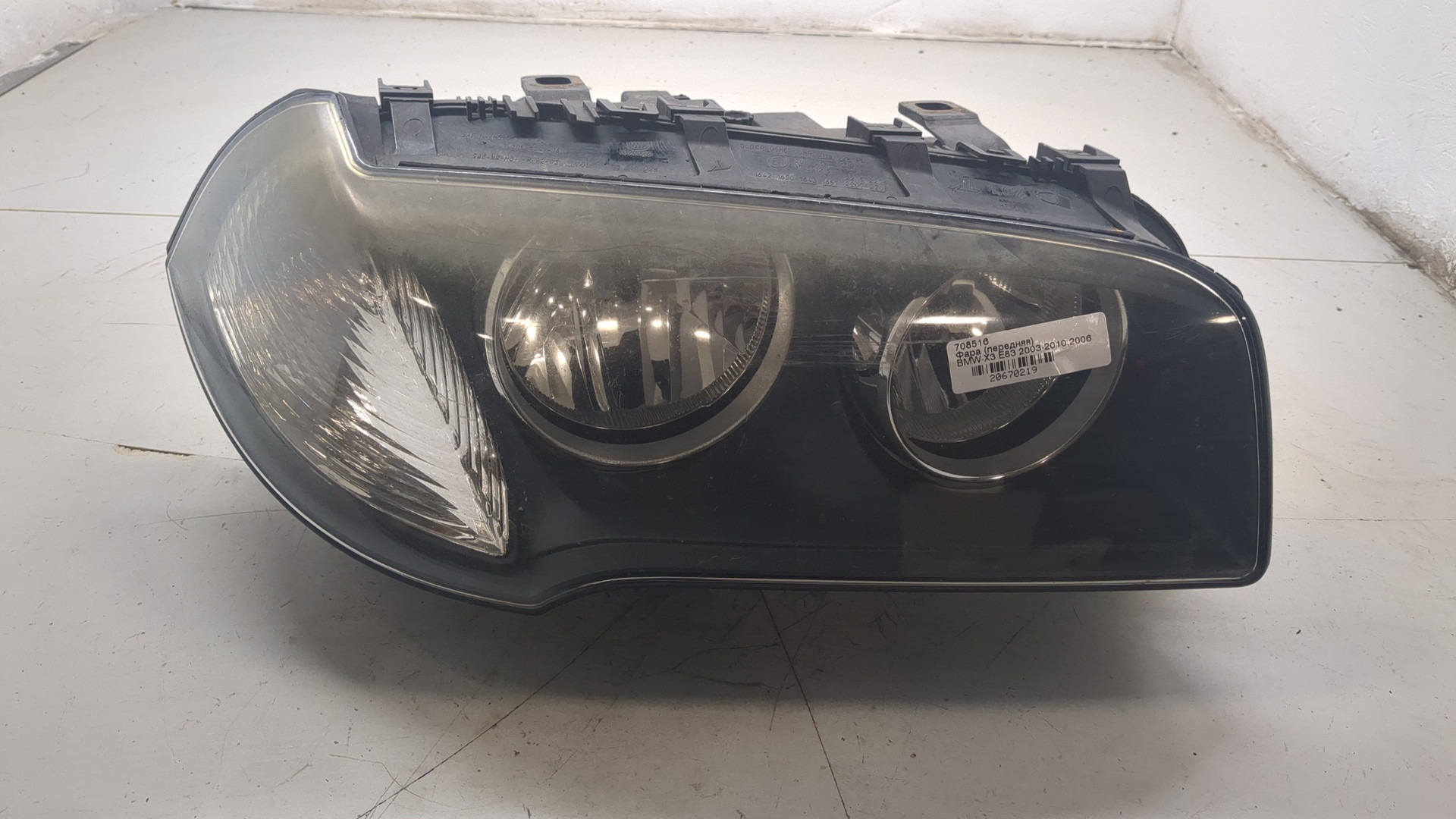 Фара правая