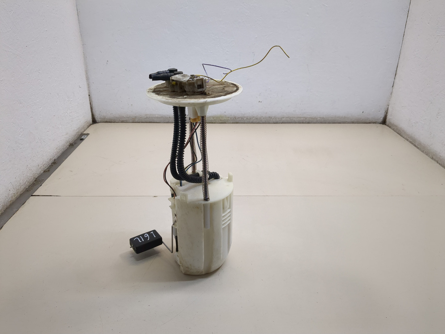 Насос топливный электрический