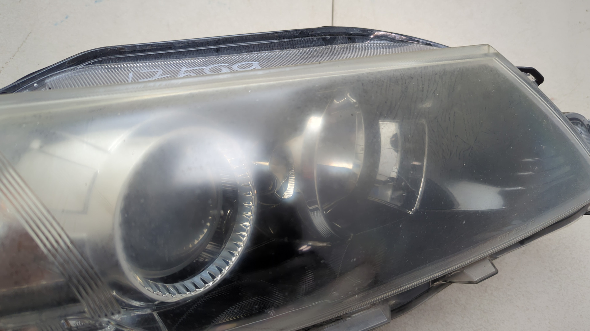 Фара правая