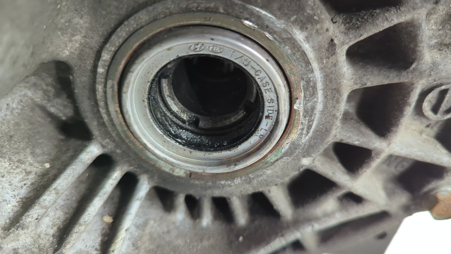 МКПП (механическая коробка переключения передач)