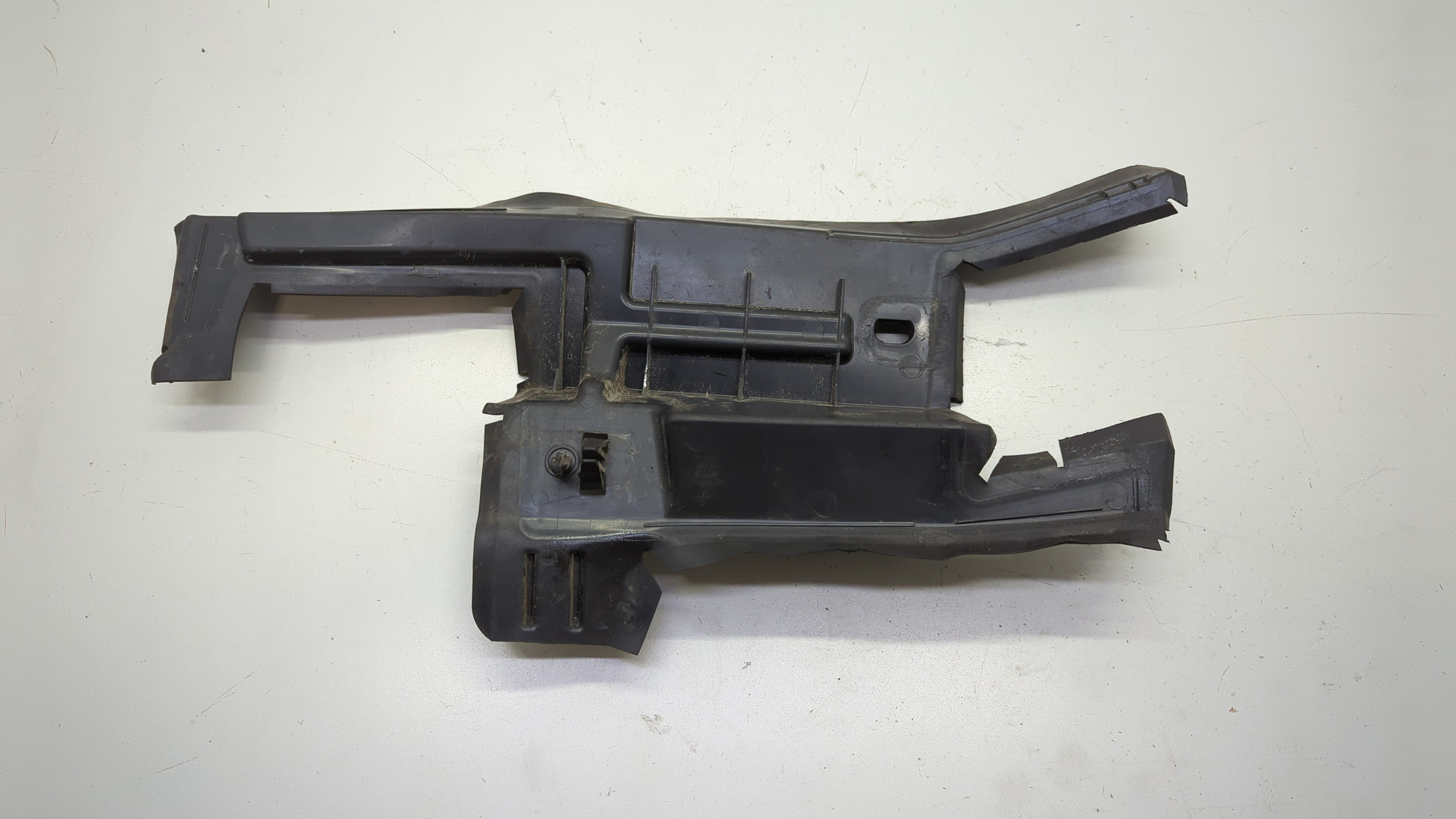 Воздухозаборник (внутри)