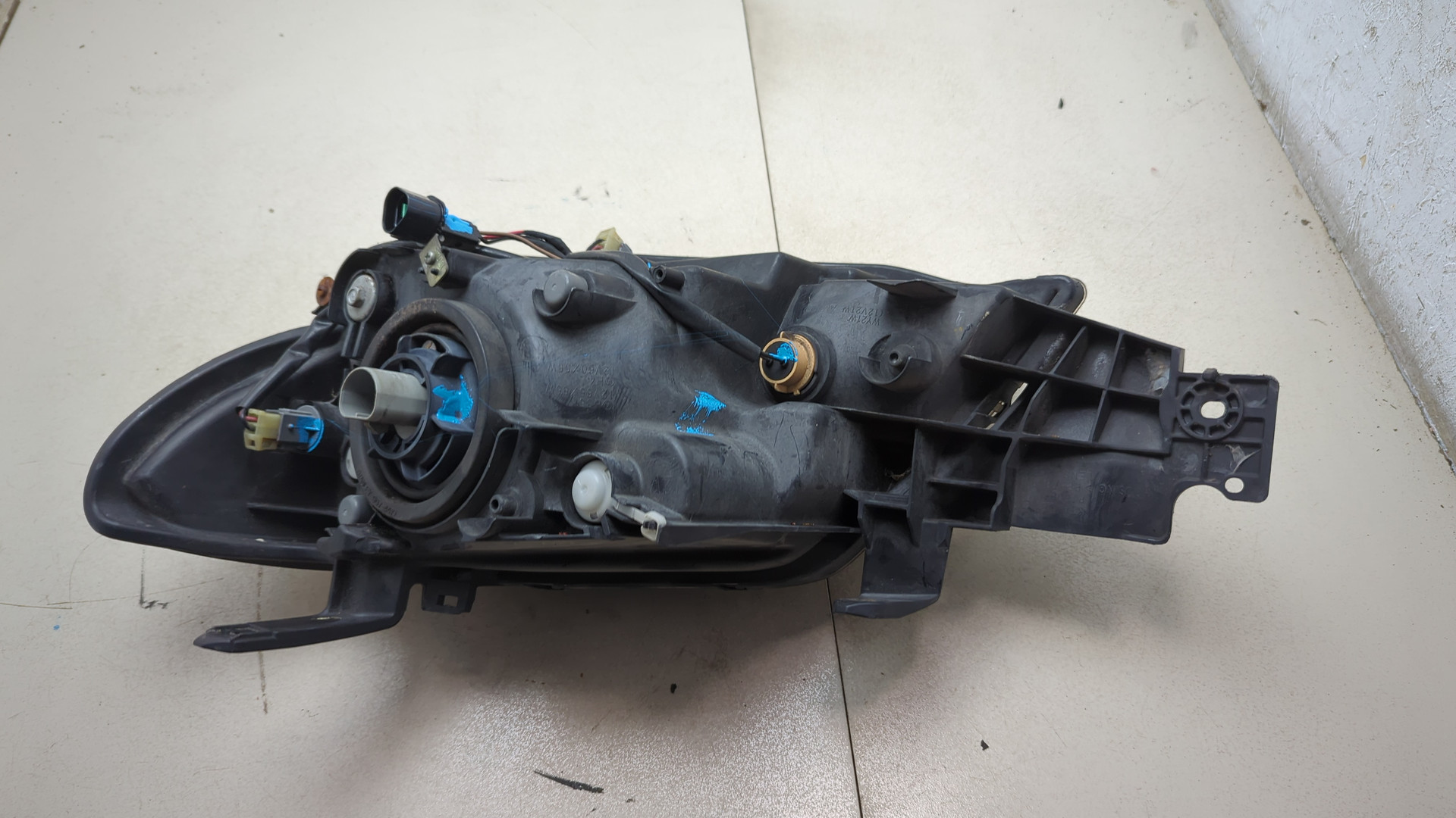 Фара правая