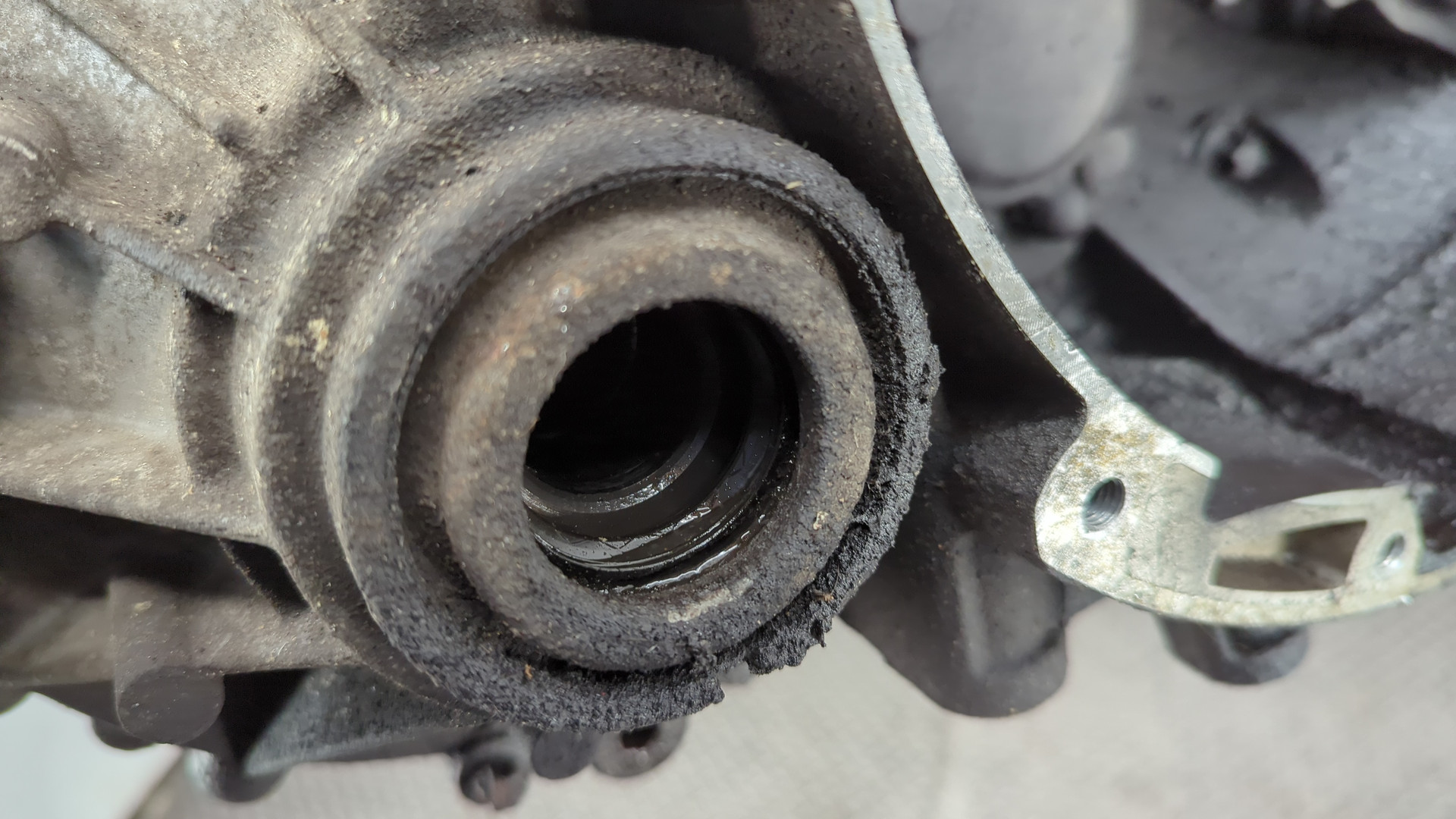 МКПП (механическая коробка переключения передач)