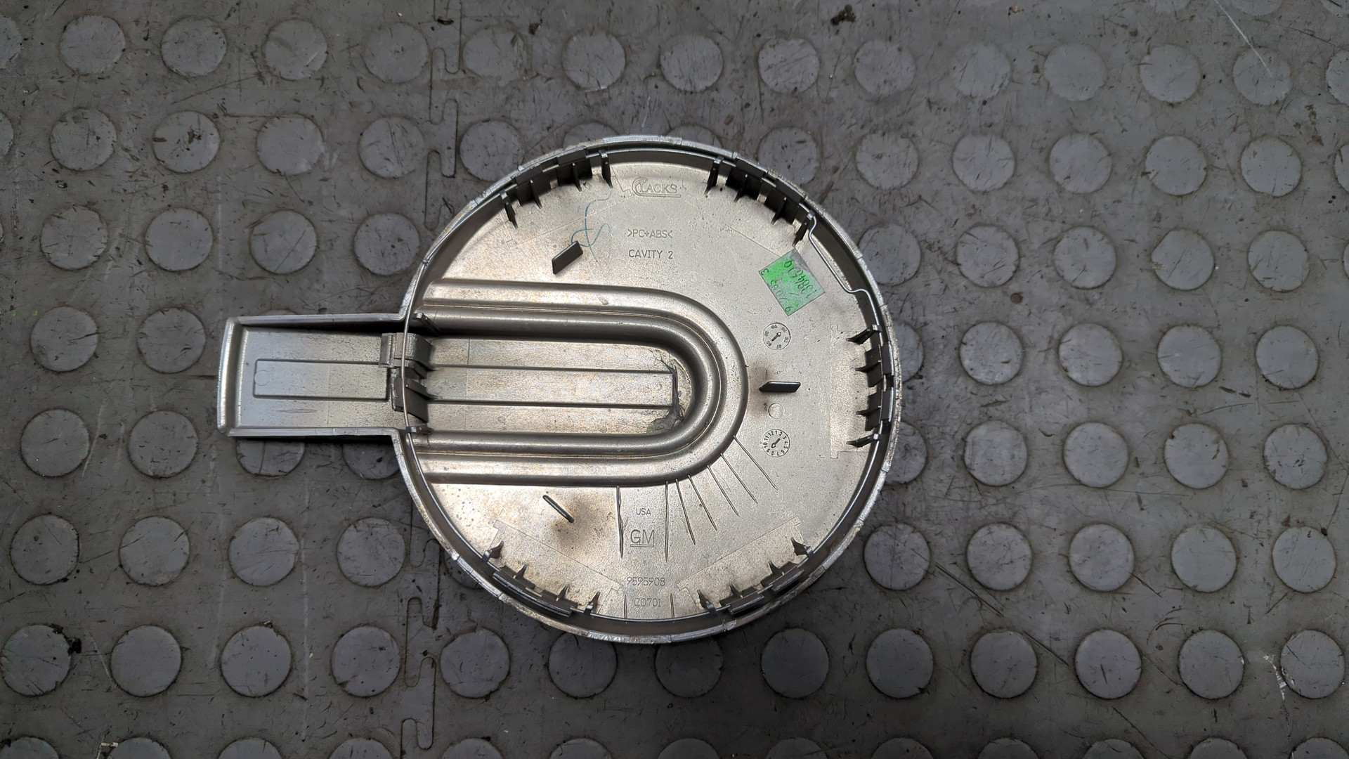 Колпак декоративный