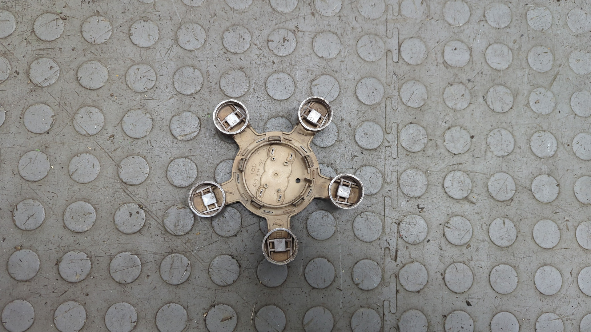 Колпак декоративный