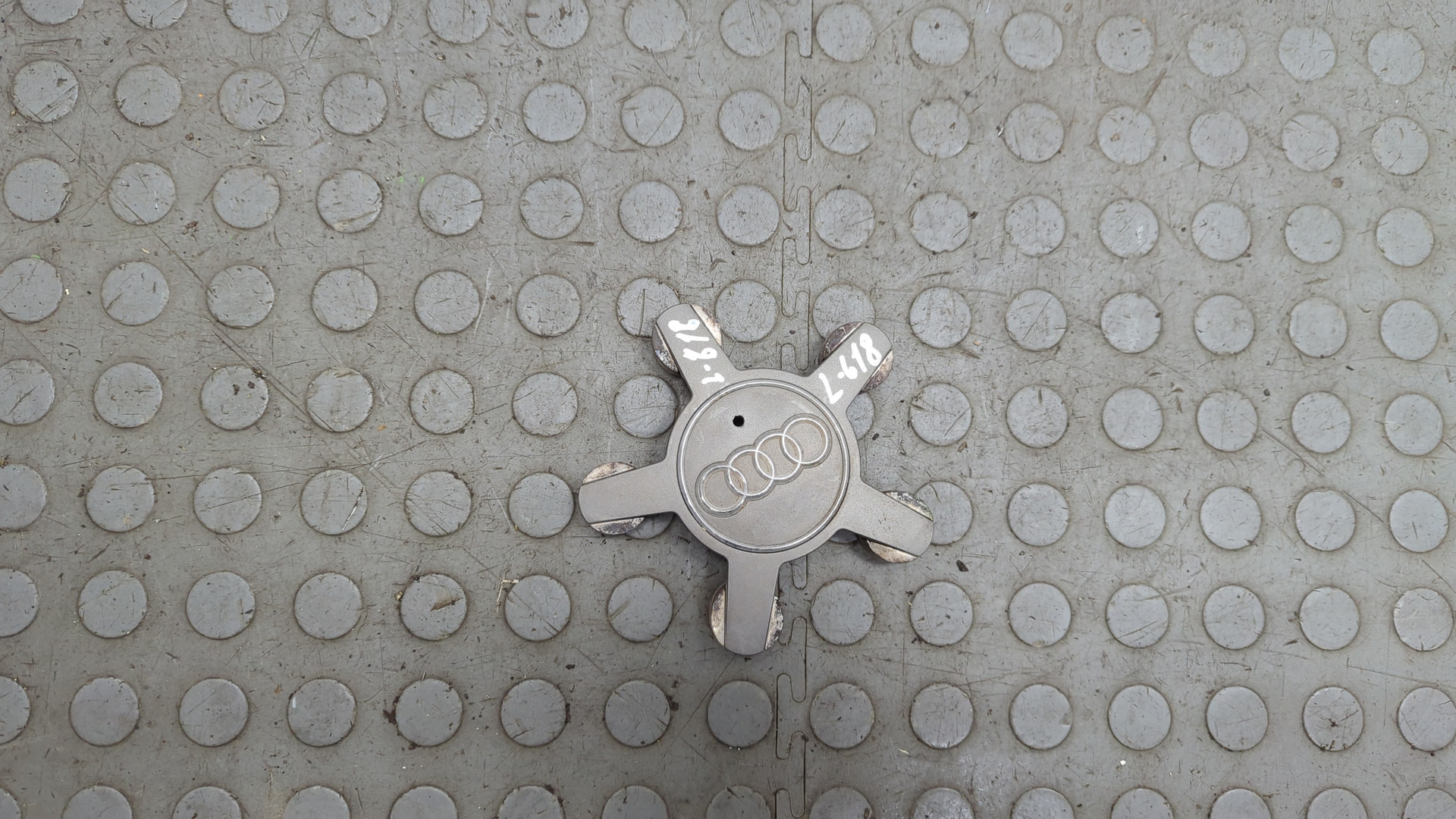 Колпак декоративный