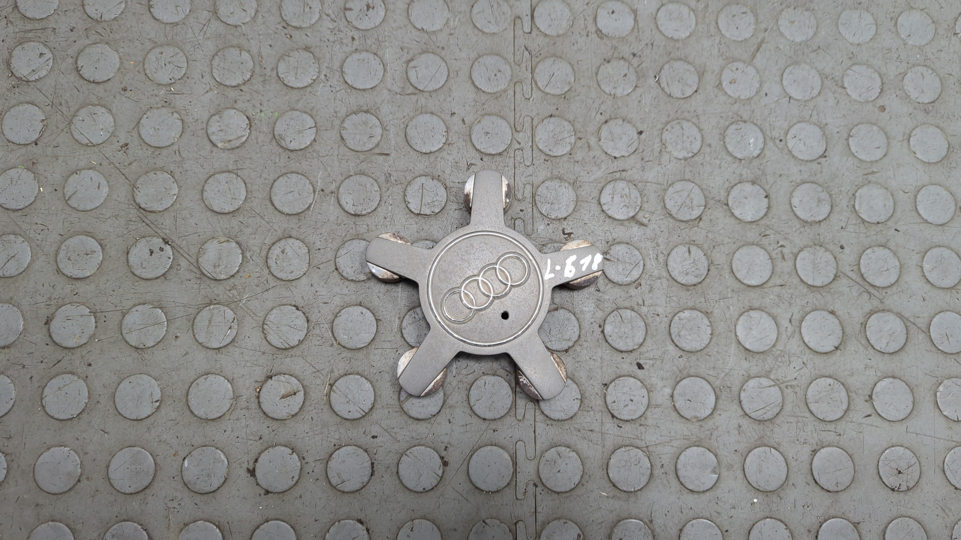 Колпак декоративный