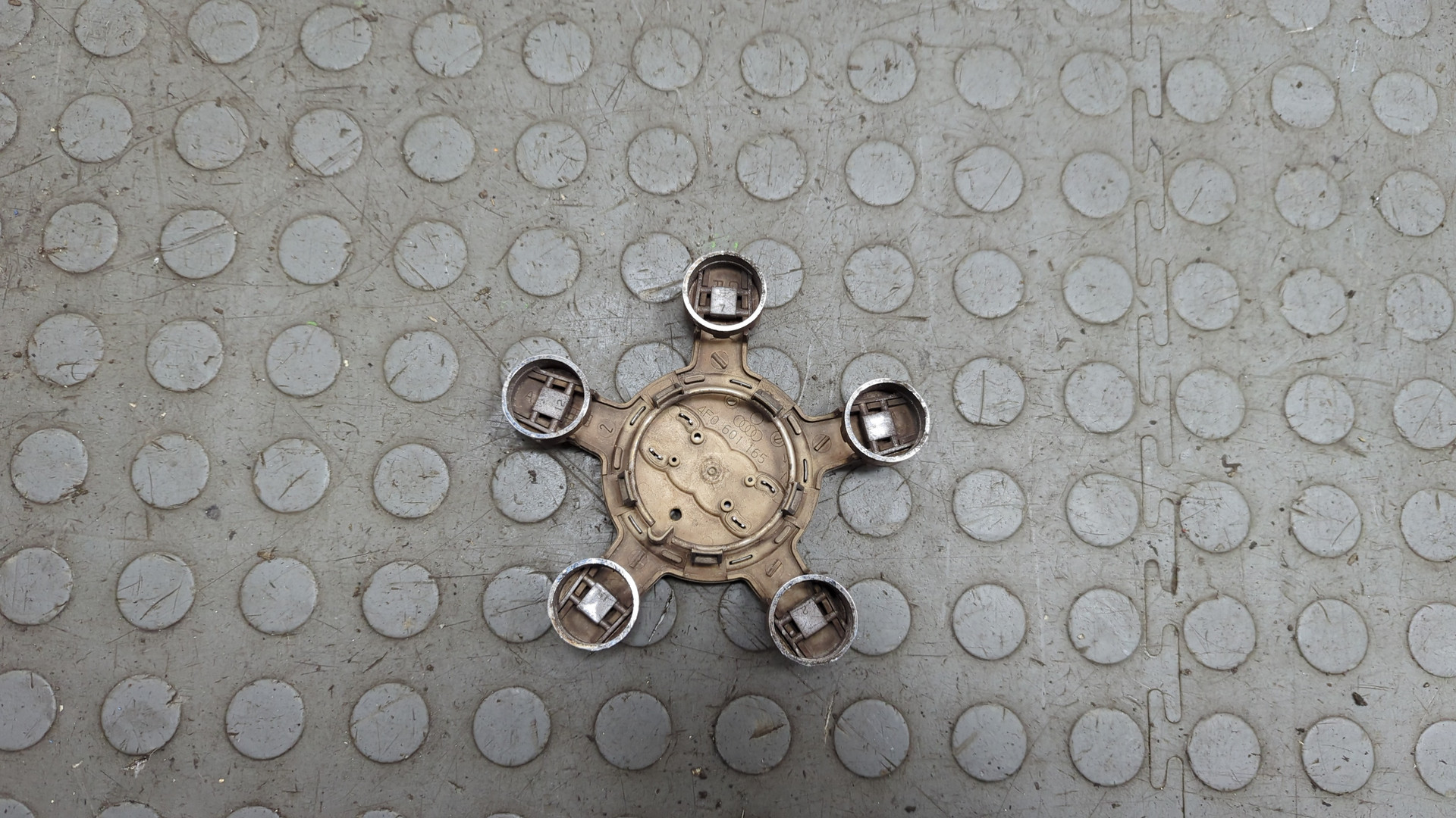 Колпак декоративный