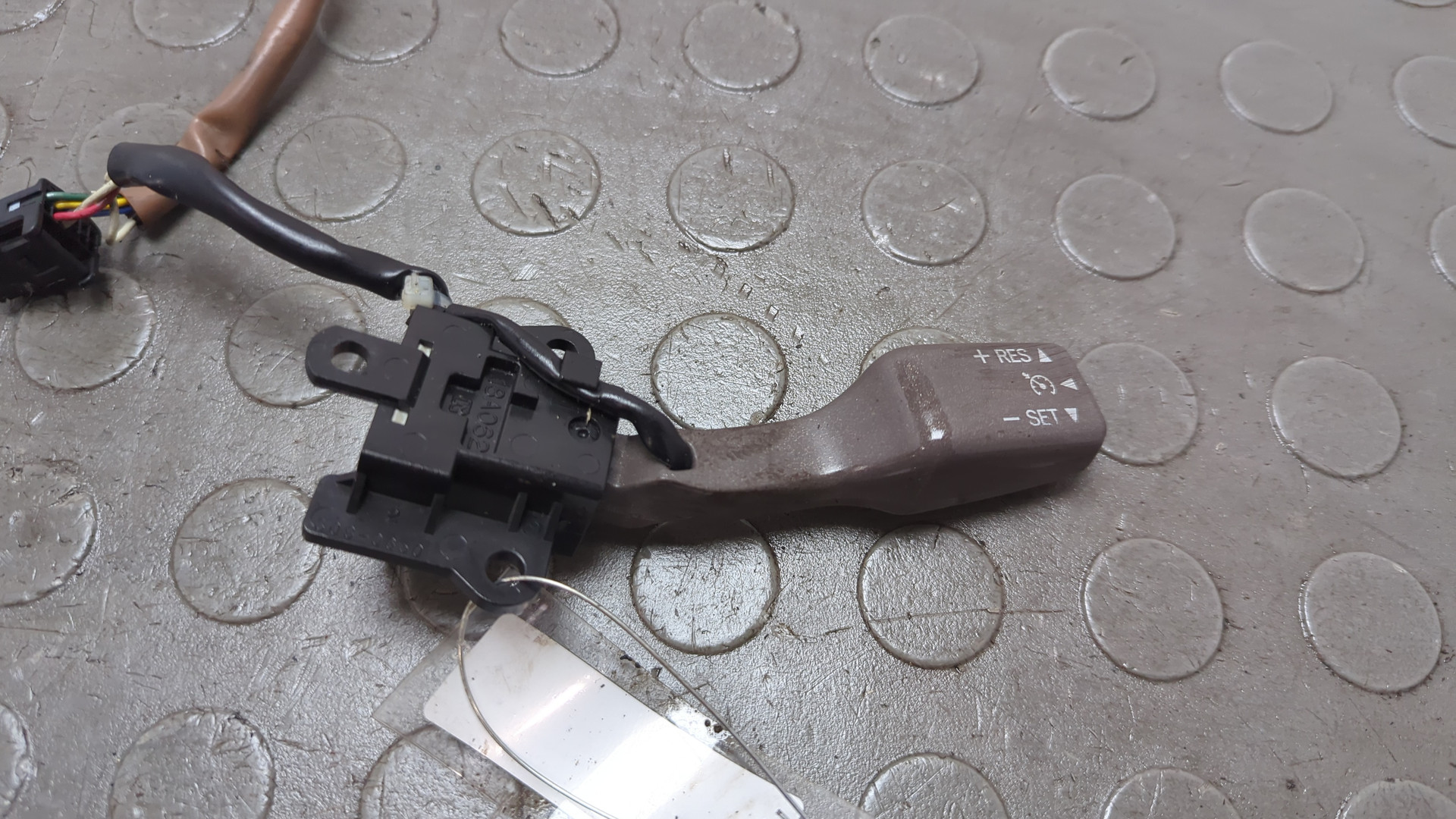 Кнопка круиз контроля