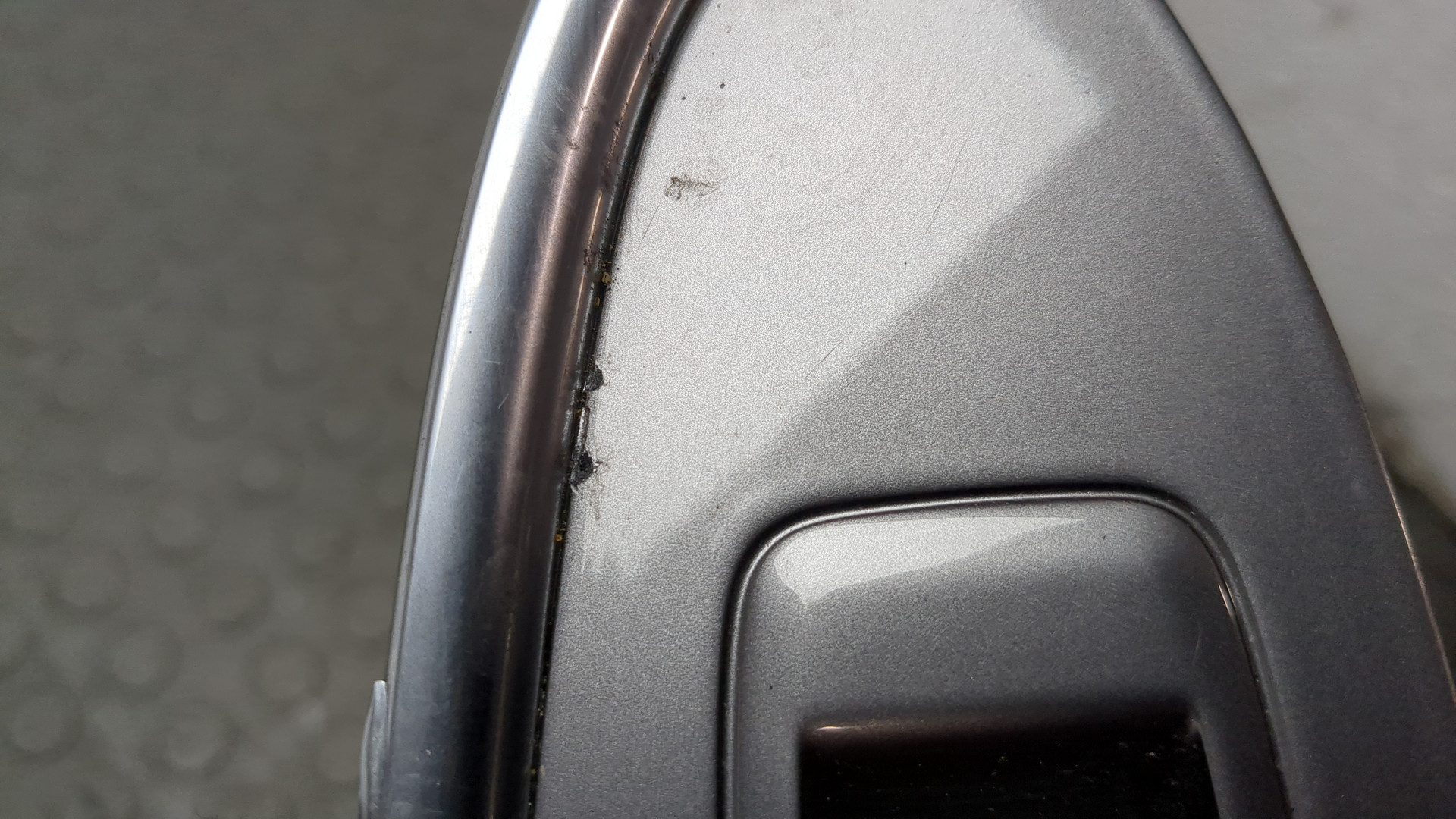 Кнопка стеклоподъемника