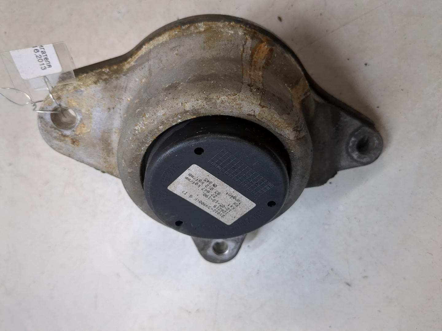 Опора двигателя