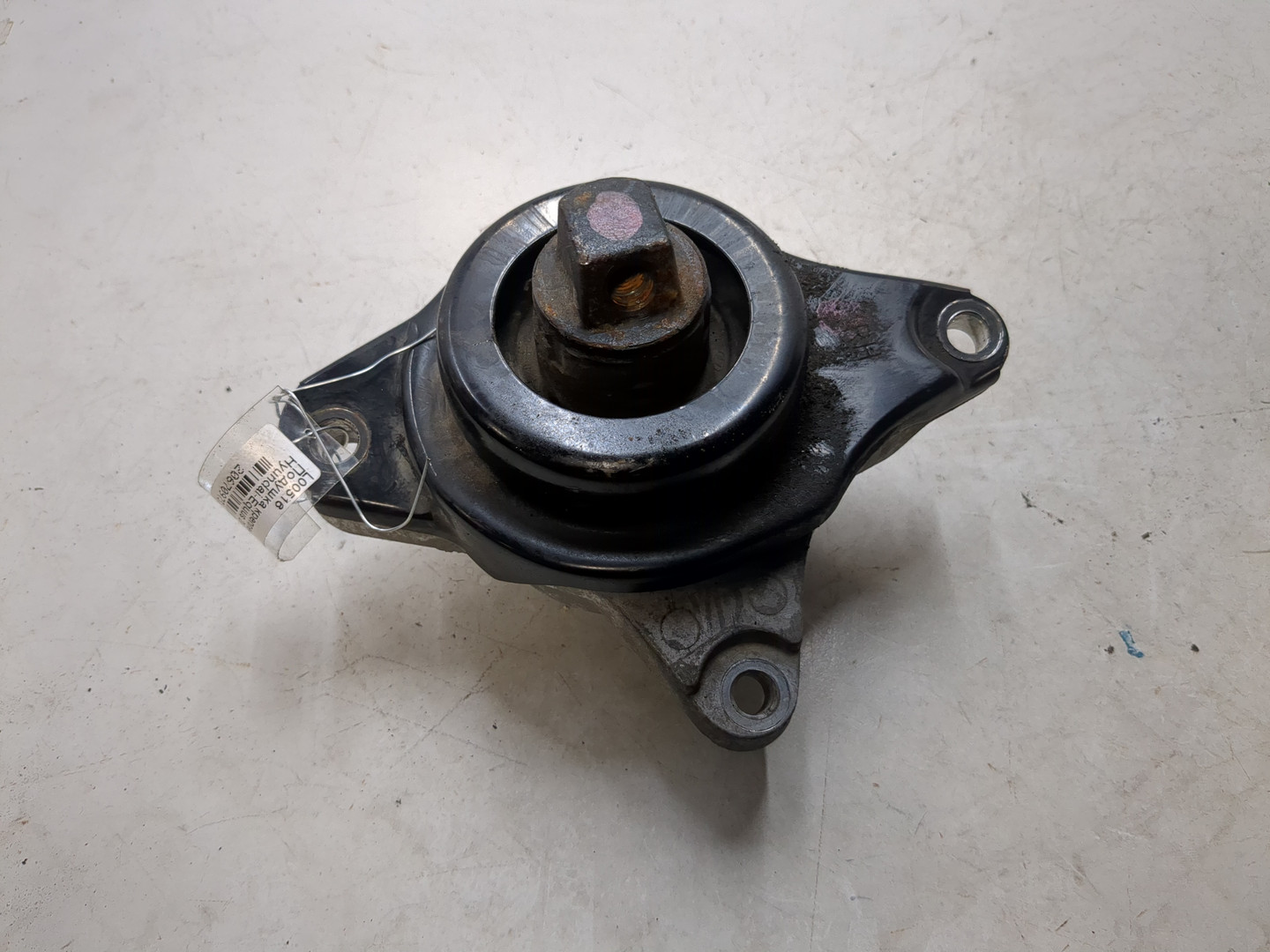 Опора двигателя