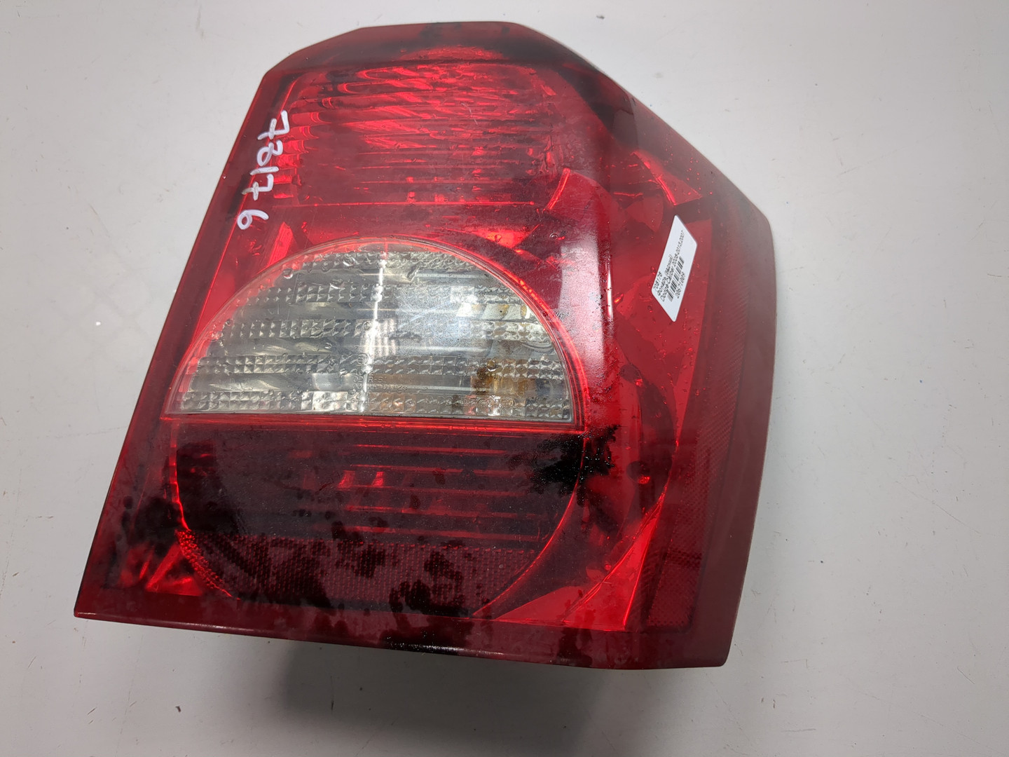 Фонарь задний правый