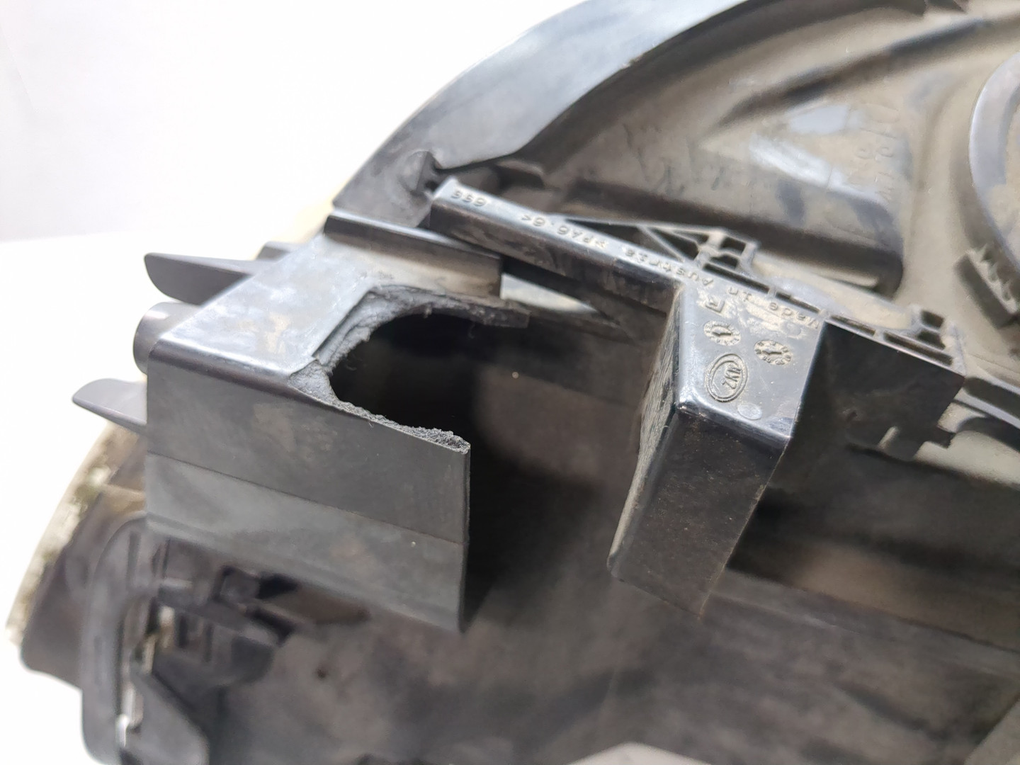 Фара правая