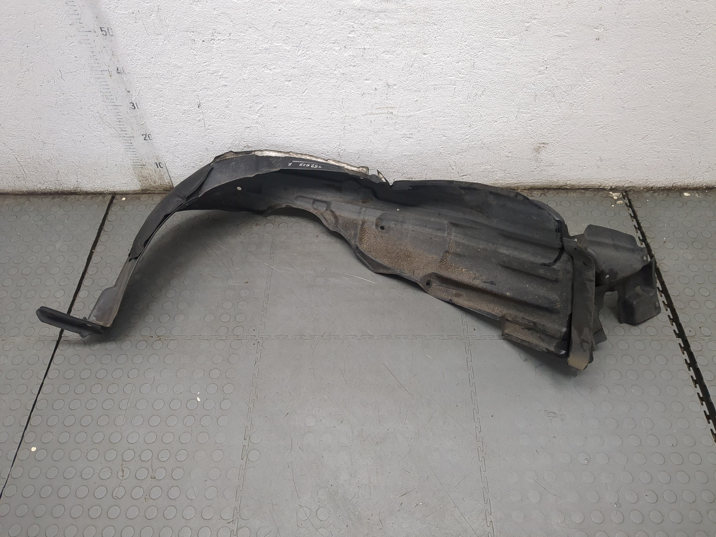 Локер передний правый