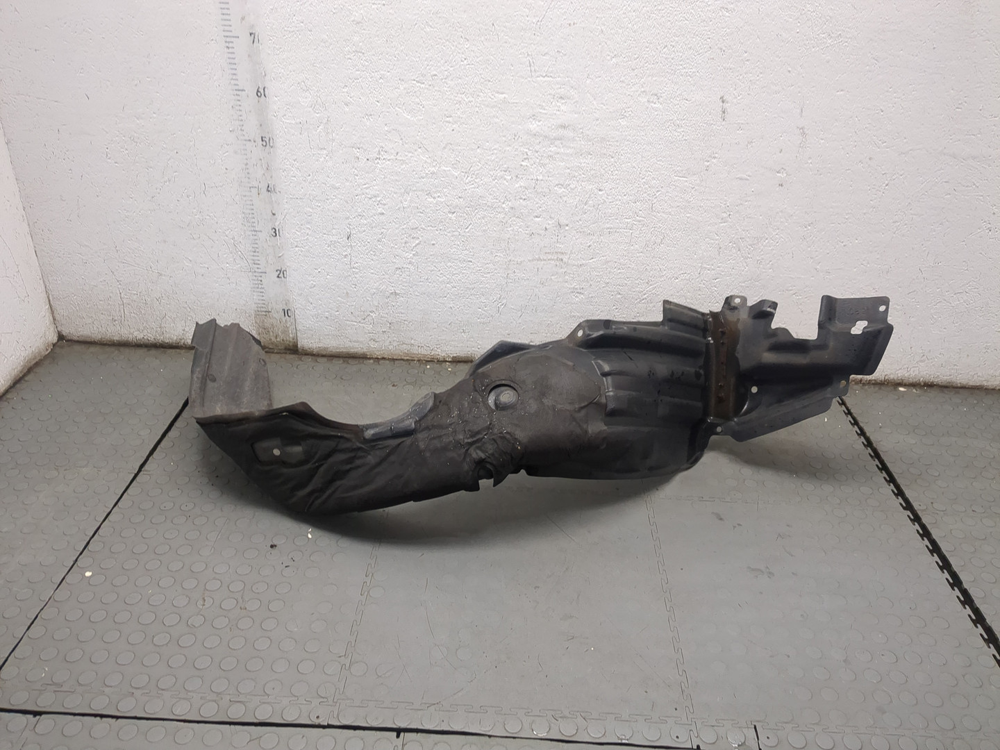 Локер передний правый