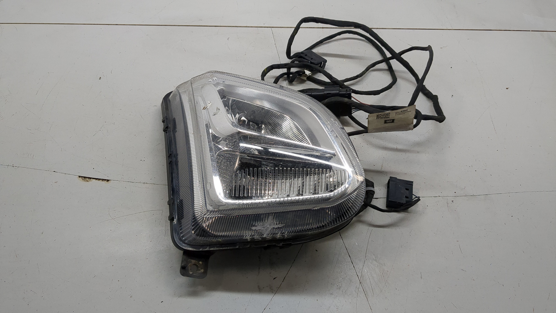 Фара противотуманная правая