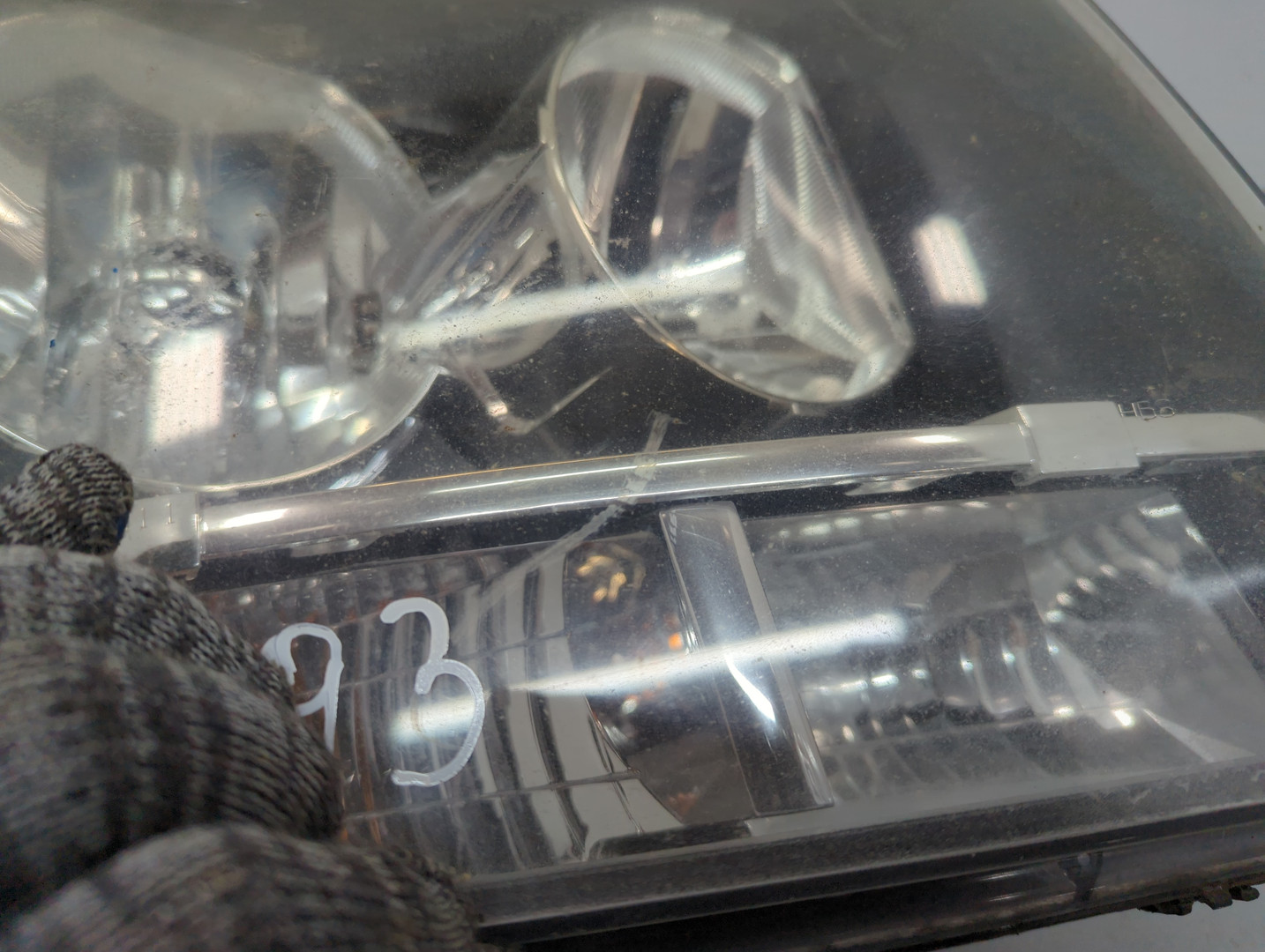 Фара правая