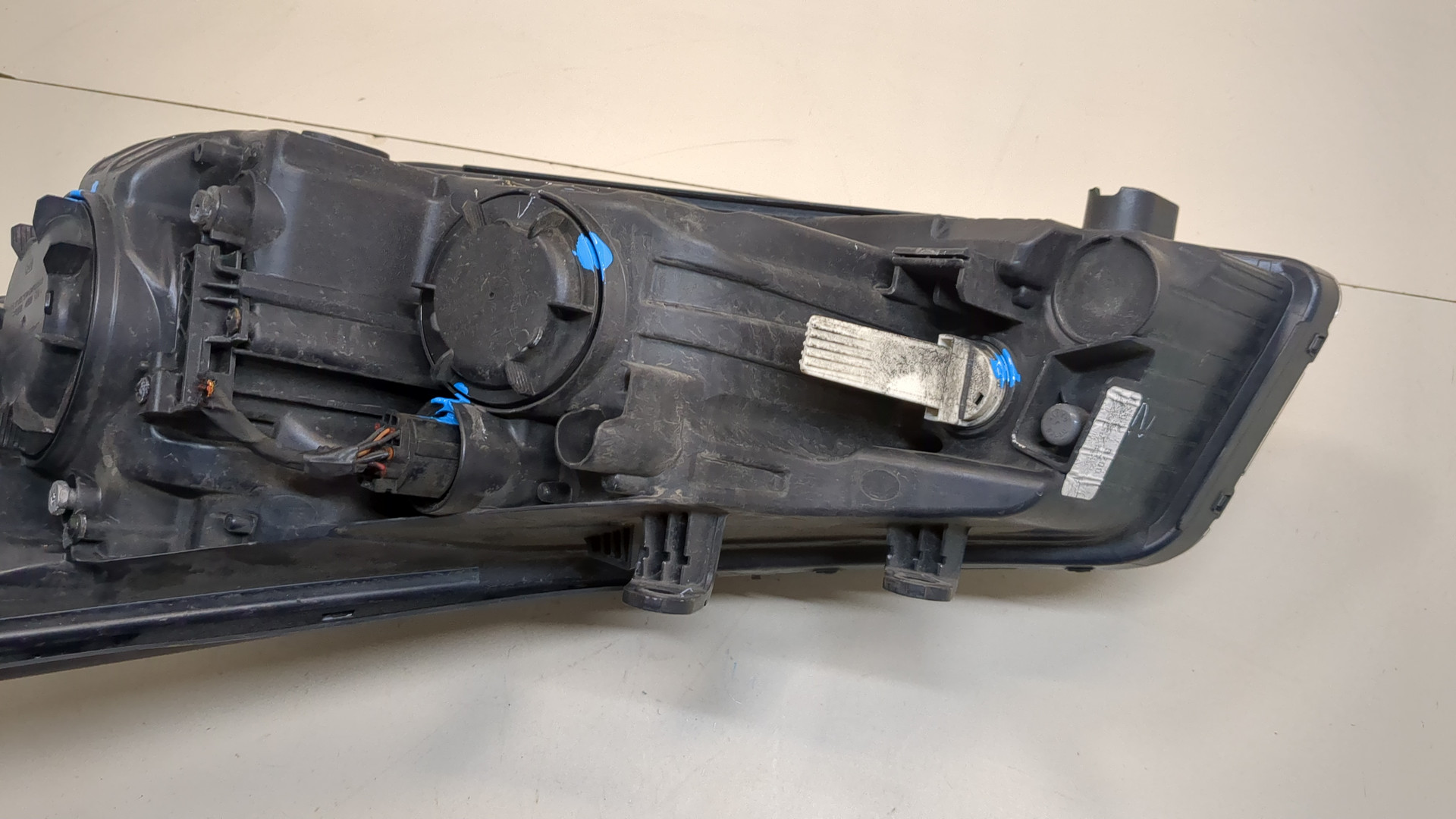 Фара правая