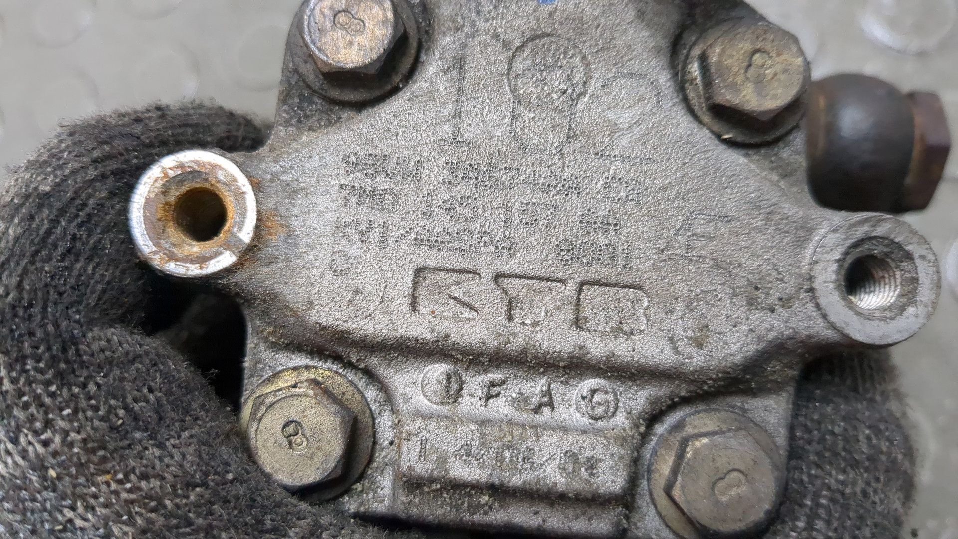 Насос ГУР (гидроусилитель руля)