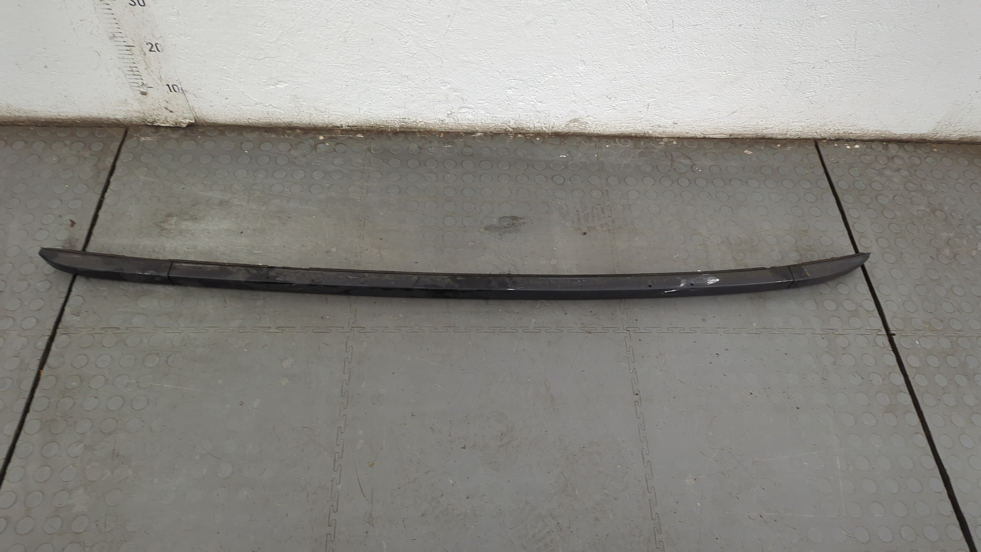 Рейлинг (релинг) правый (планка на крышу)