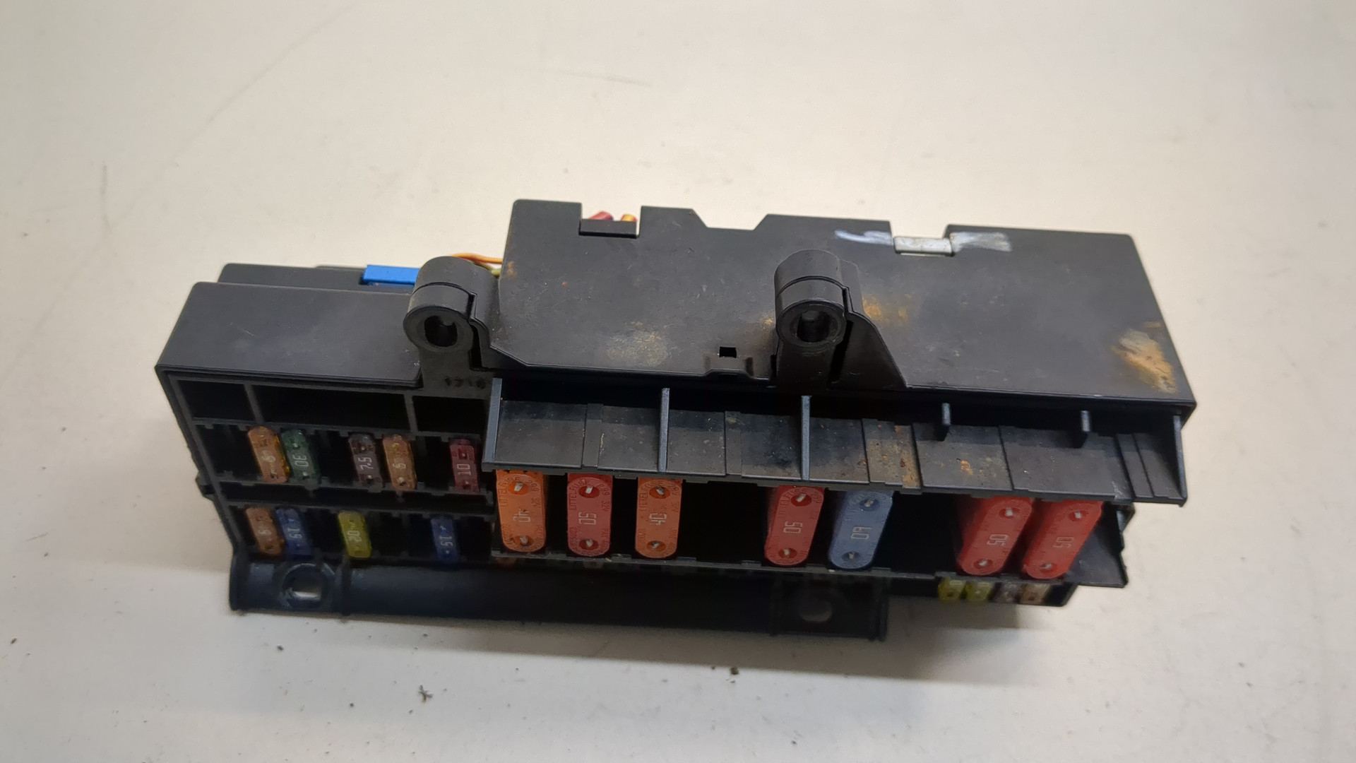 Блок предохранителей