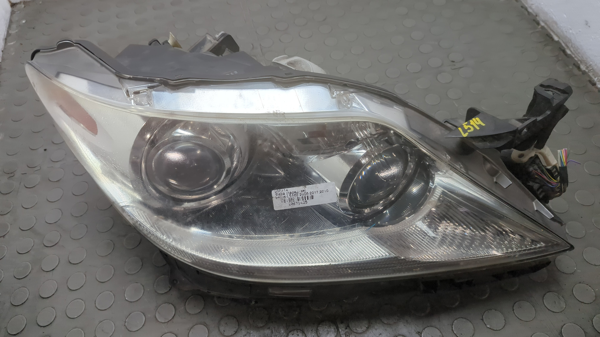 Фара правая