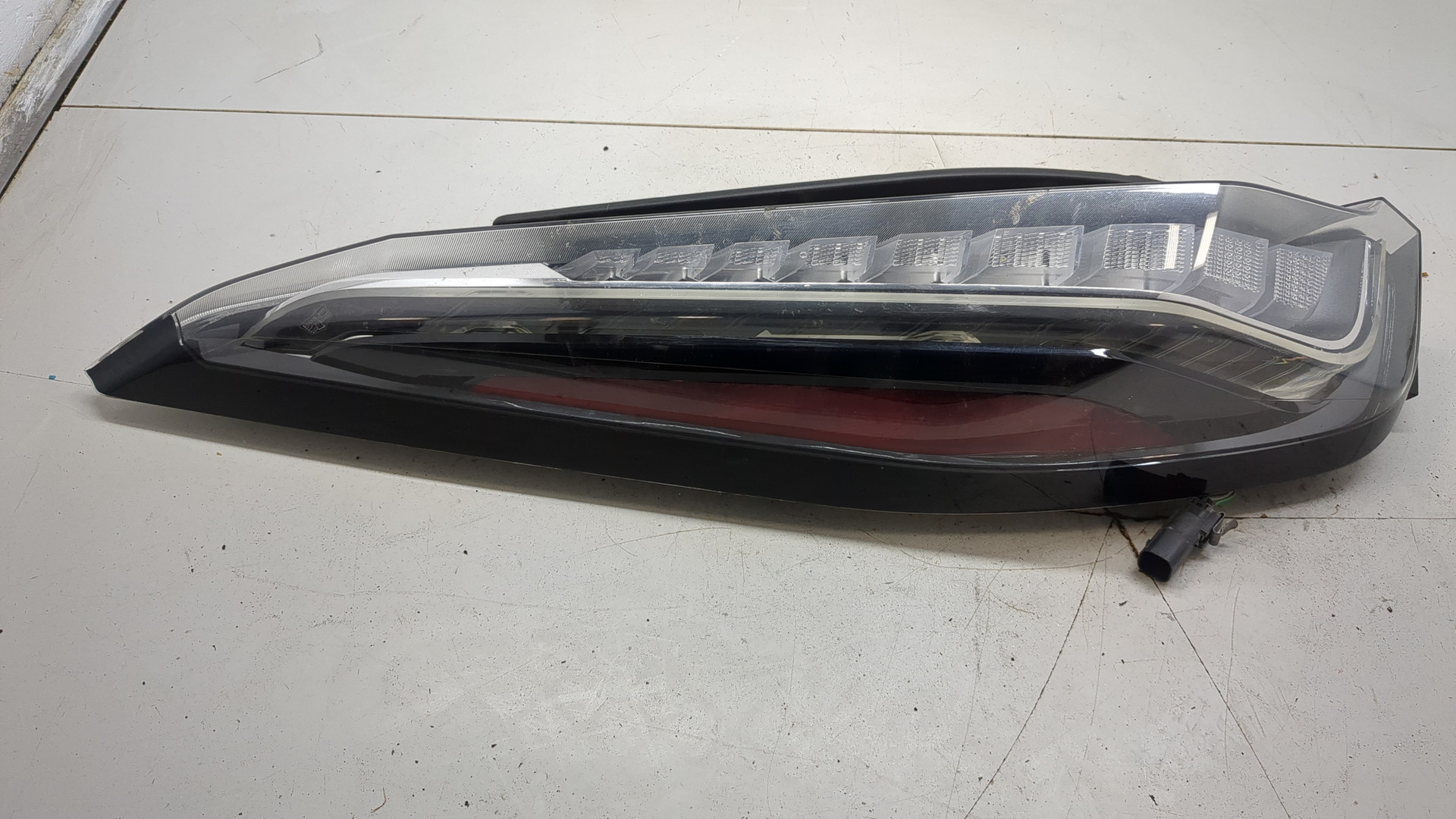 Фонарь задний левый