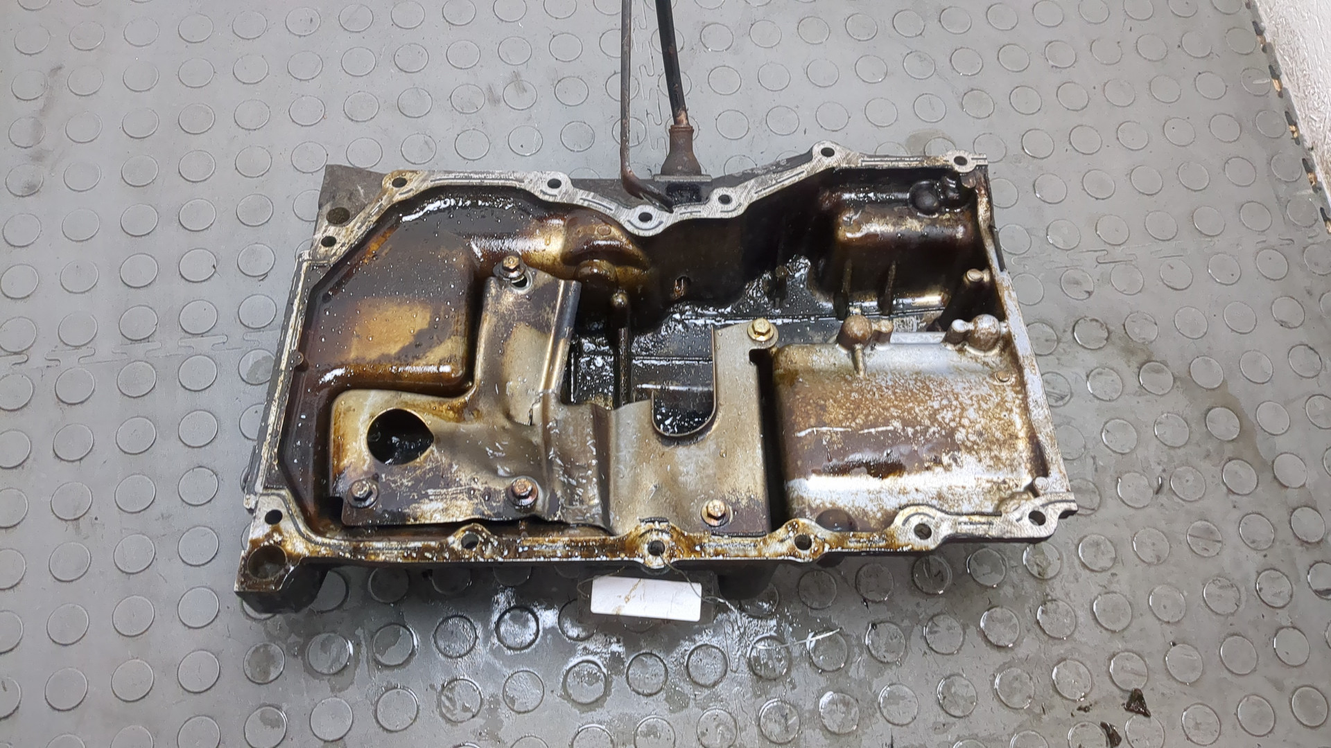 Поддон масляный двигателя (картер)