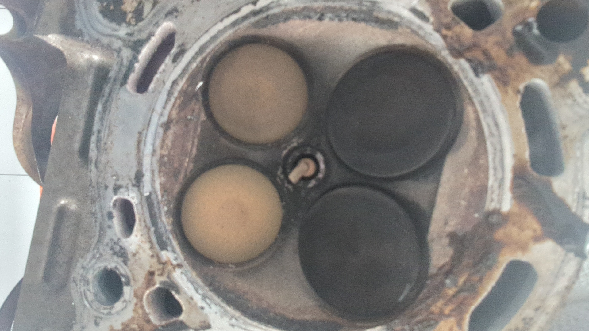 Головка блока цилиндров